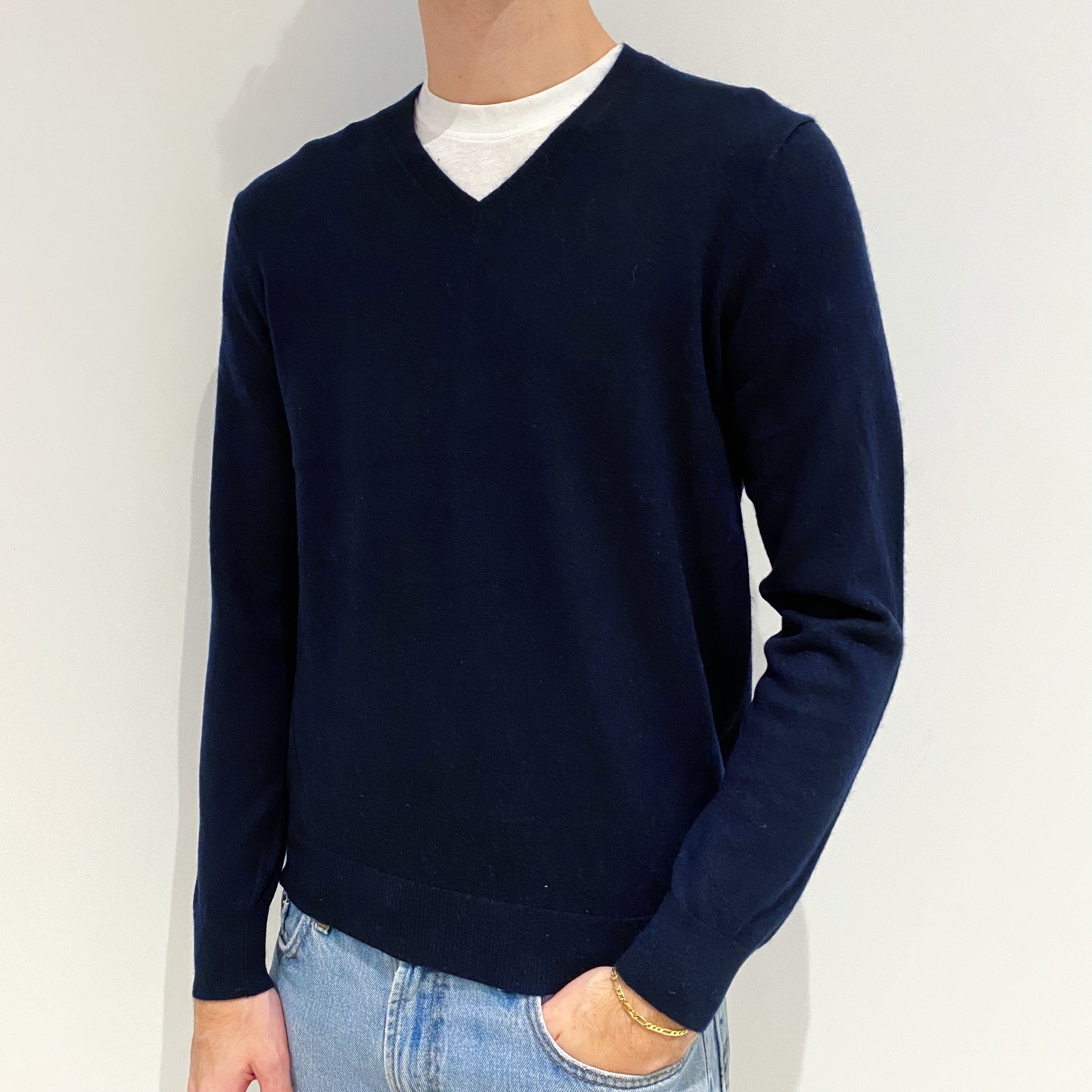 Men's Navy Blue Cashmere V-Neck Jumper Large
