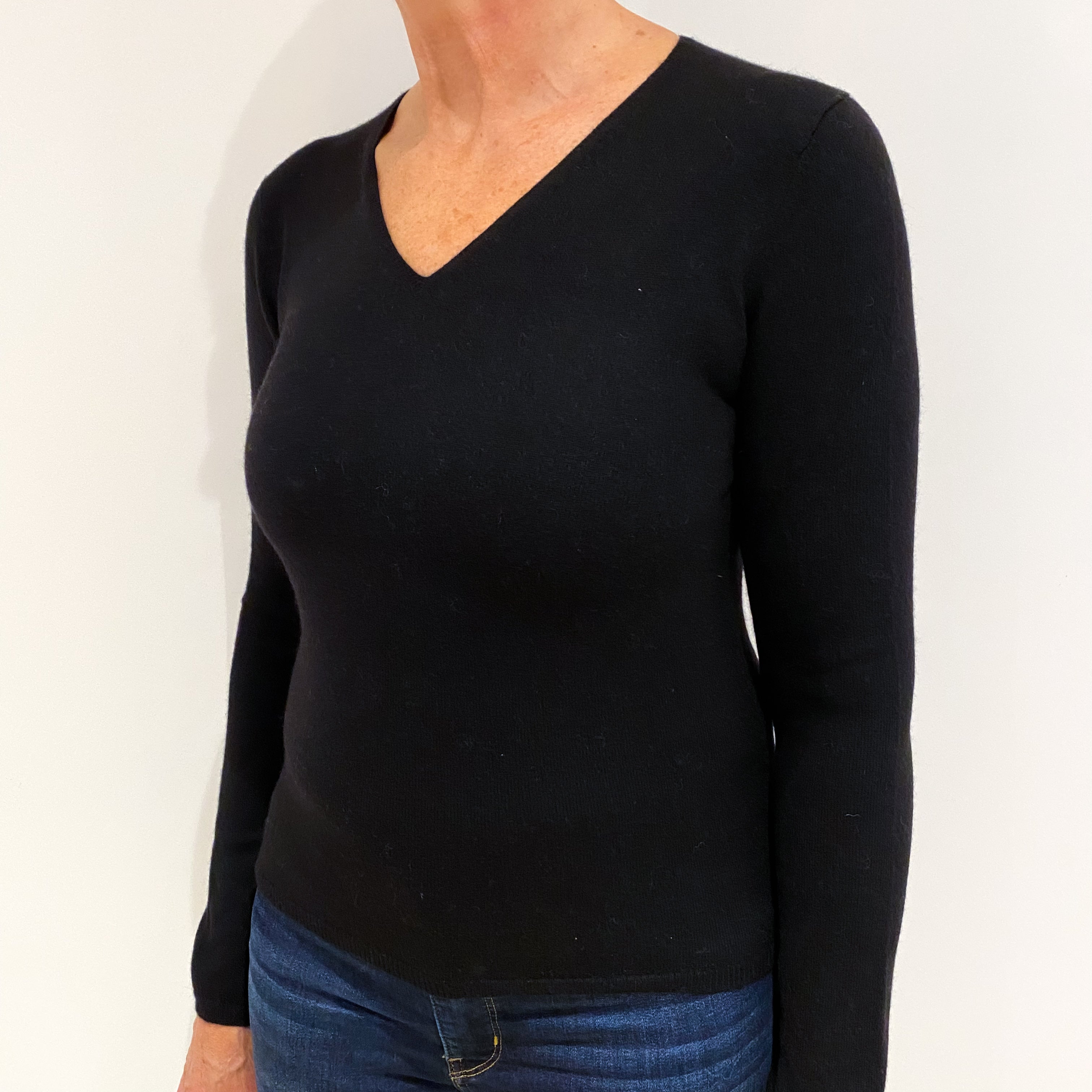 Black Cashmere V Neck Jumper Medium