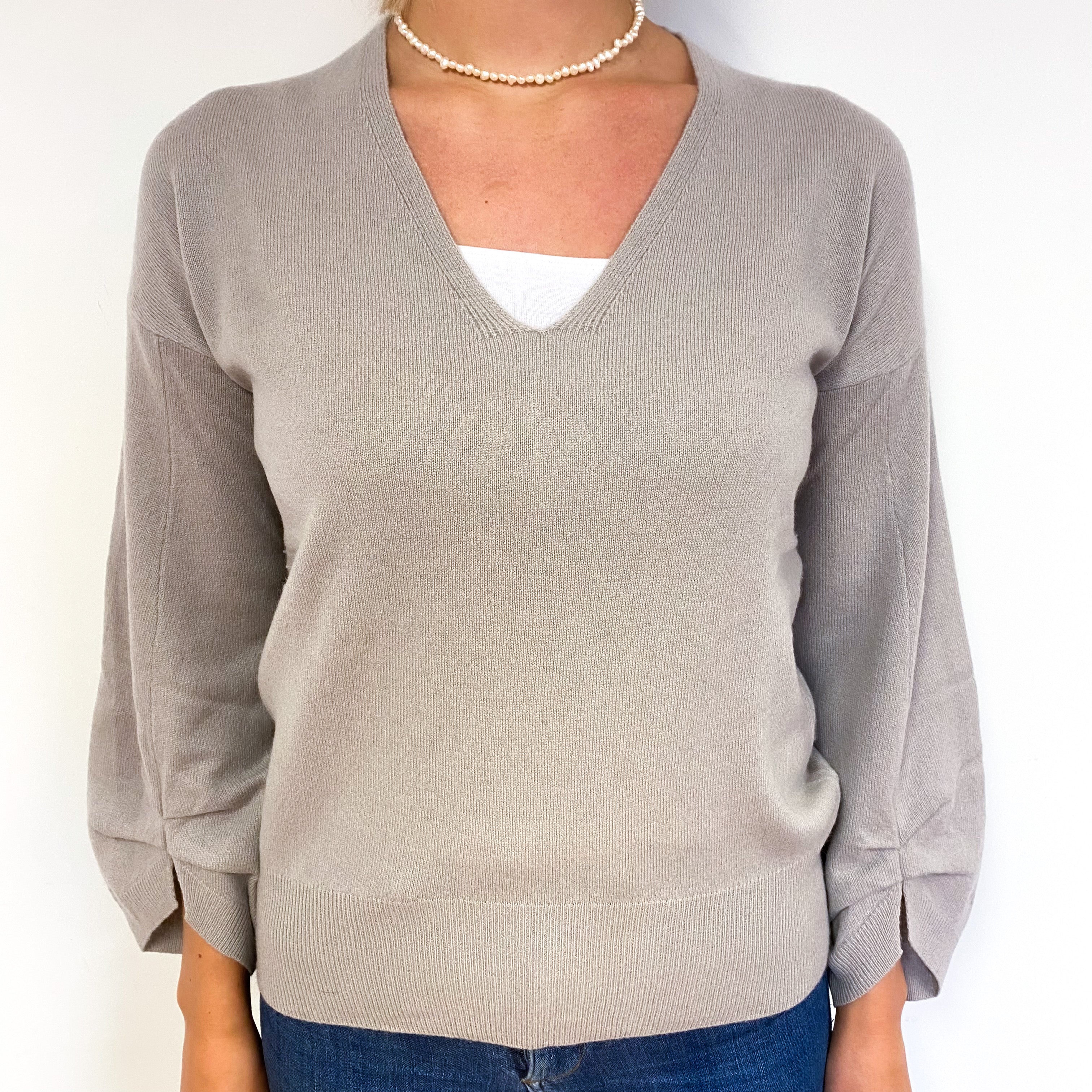 Brochure Walker Oyster Grey Cashmere V-Neck Jumper Small