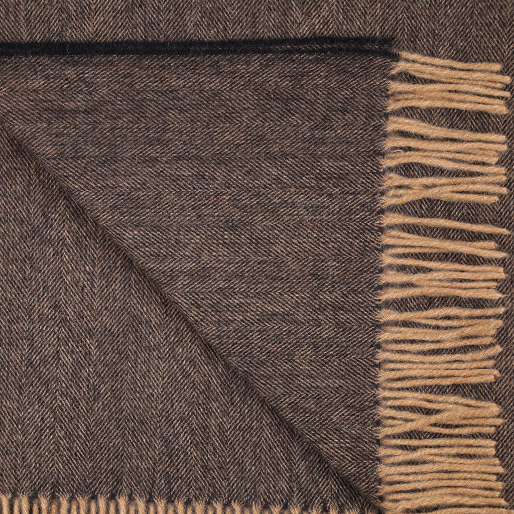 Brand New Scottish Camel and Black Herringbone Luxury Woven Cashmere Blanket