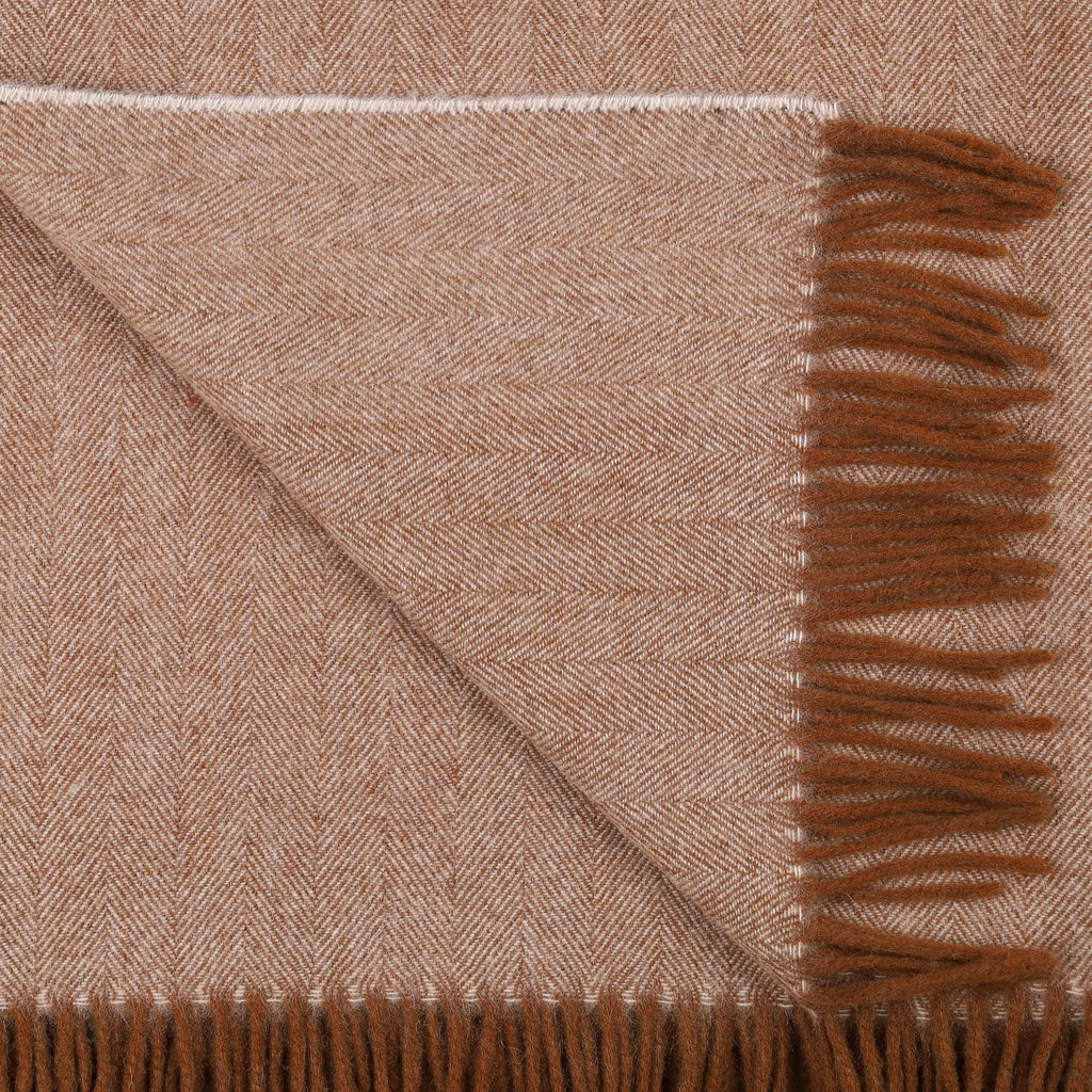 Brand New Scottish Cinnamon and Oatmeal Herringbone Luxury Woven Cashmere Blanket