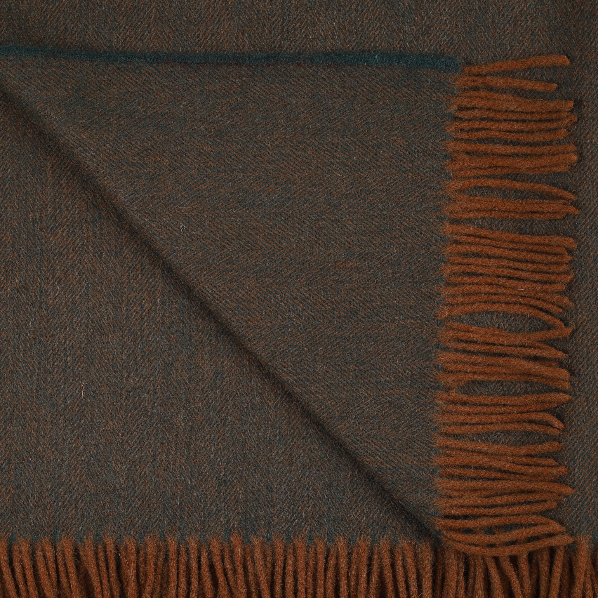 Brand New Scottish Forest Green and Cinnamon Herringbone Luxury Woven Cashmere Blanket