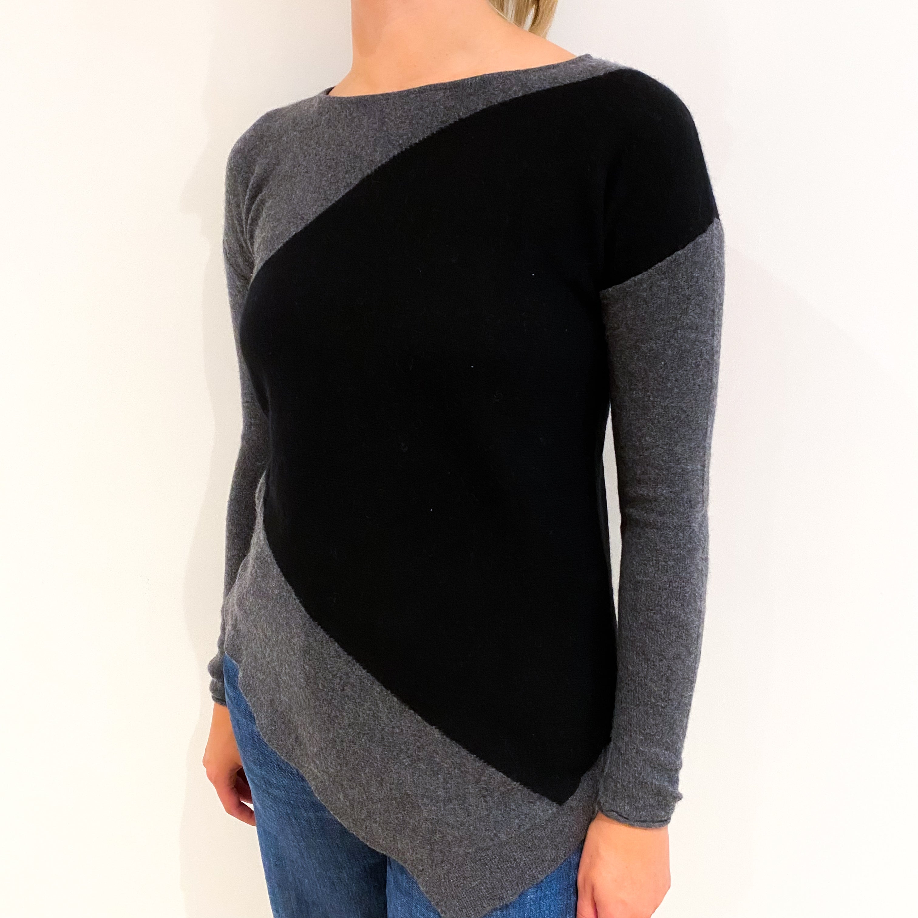 Grey Black Asymmetric Hem Cashmere Crew Neck Jumper Small