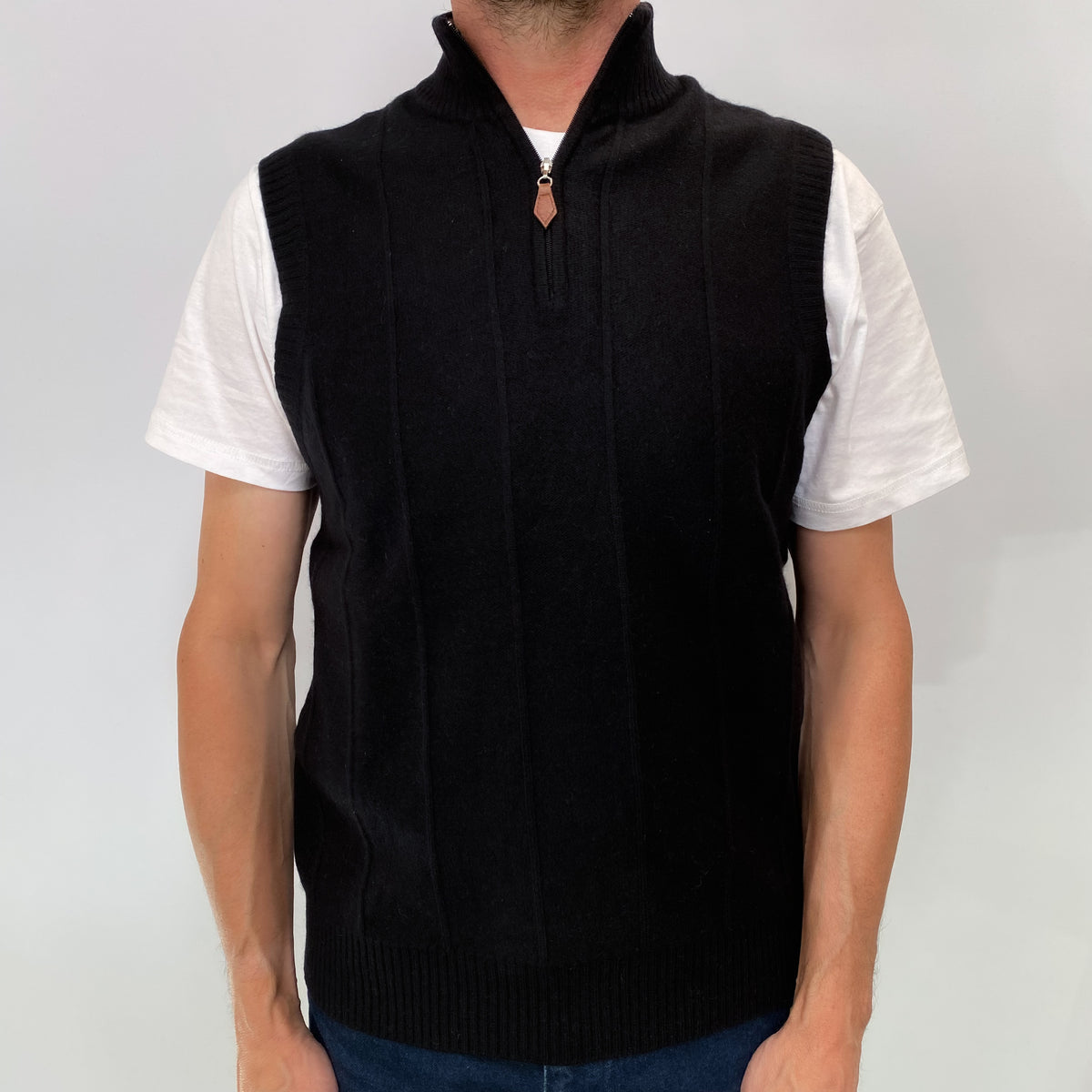 Black Men's Cashmere V Neck Sleeveless Zip Up Jumper Small