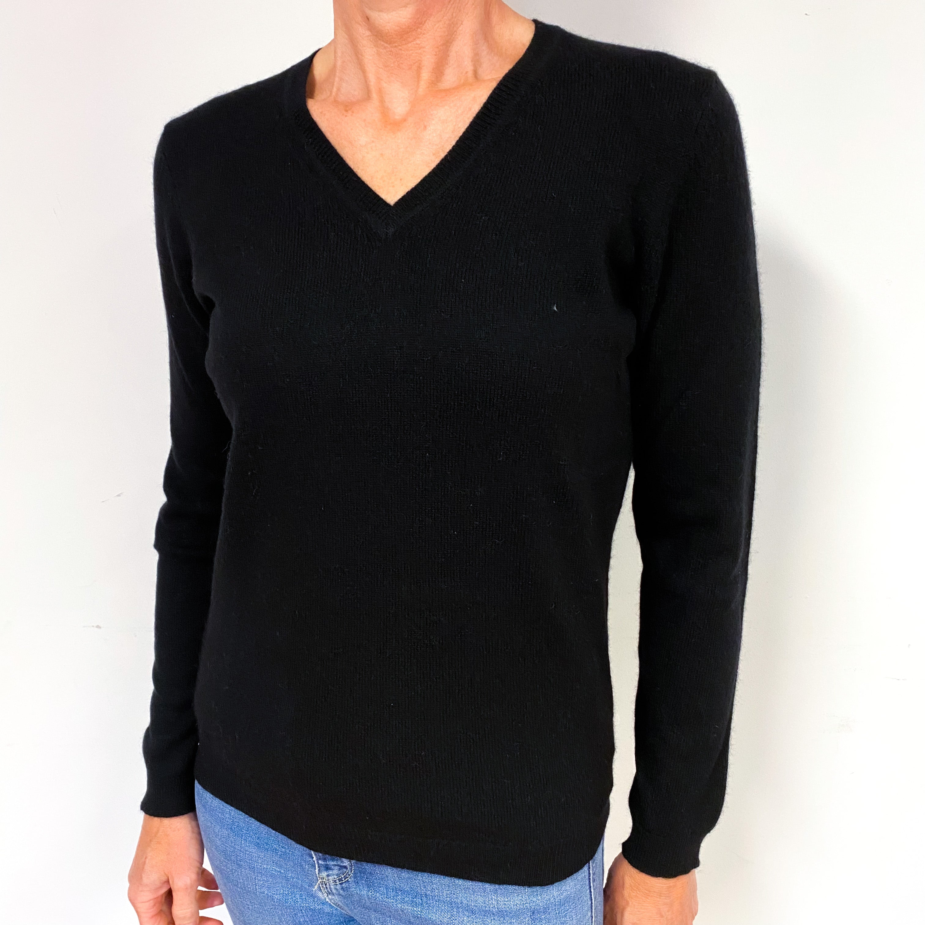 Black Cashmere V-Neck Jumper Medium