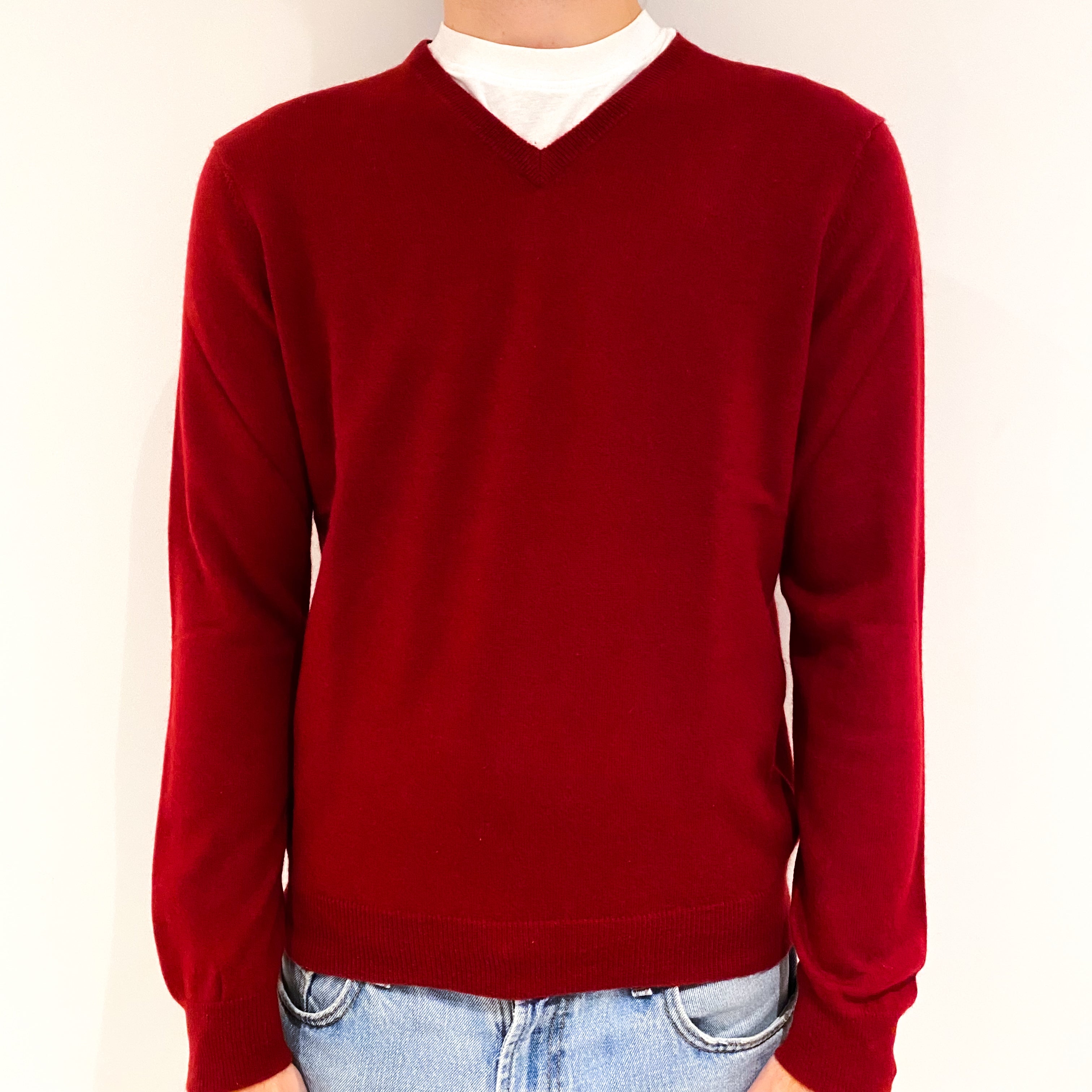 Men's Crimson Red Cashmere V-Neck Jumper Medium