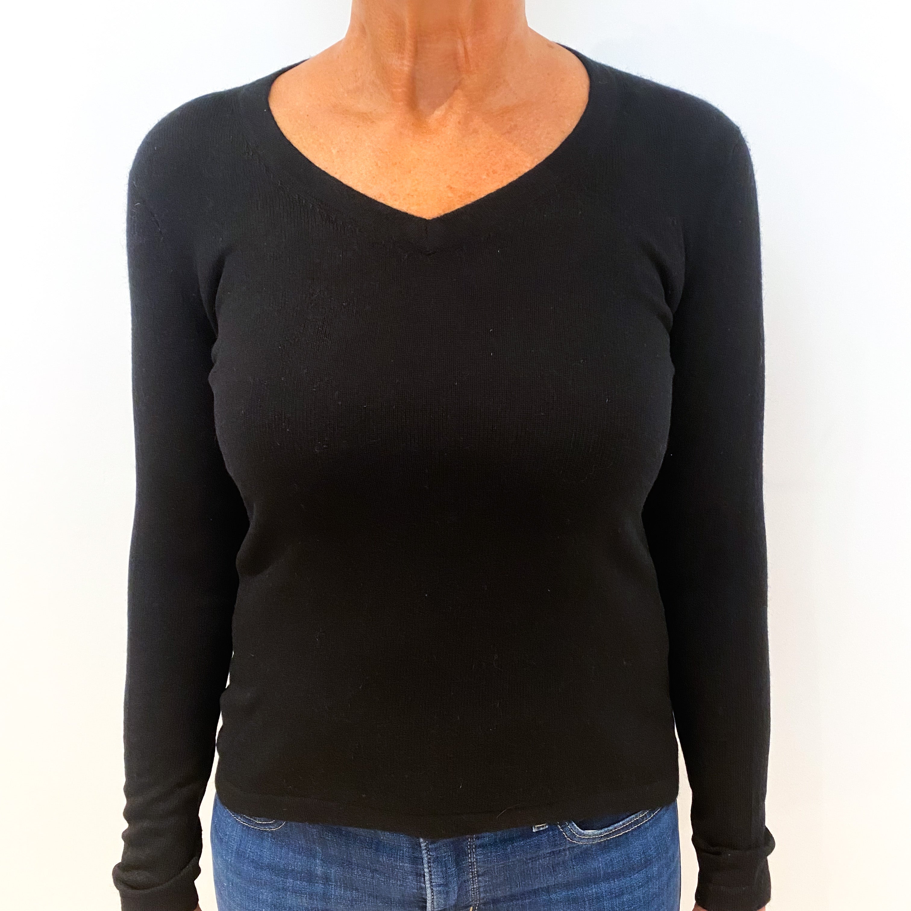 Black Cashmere V-Neck Jumper Medium