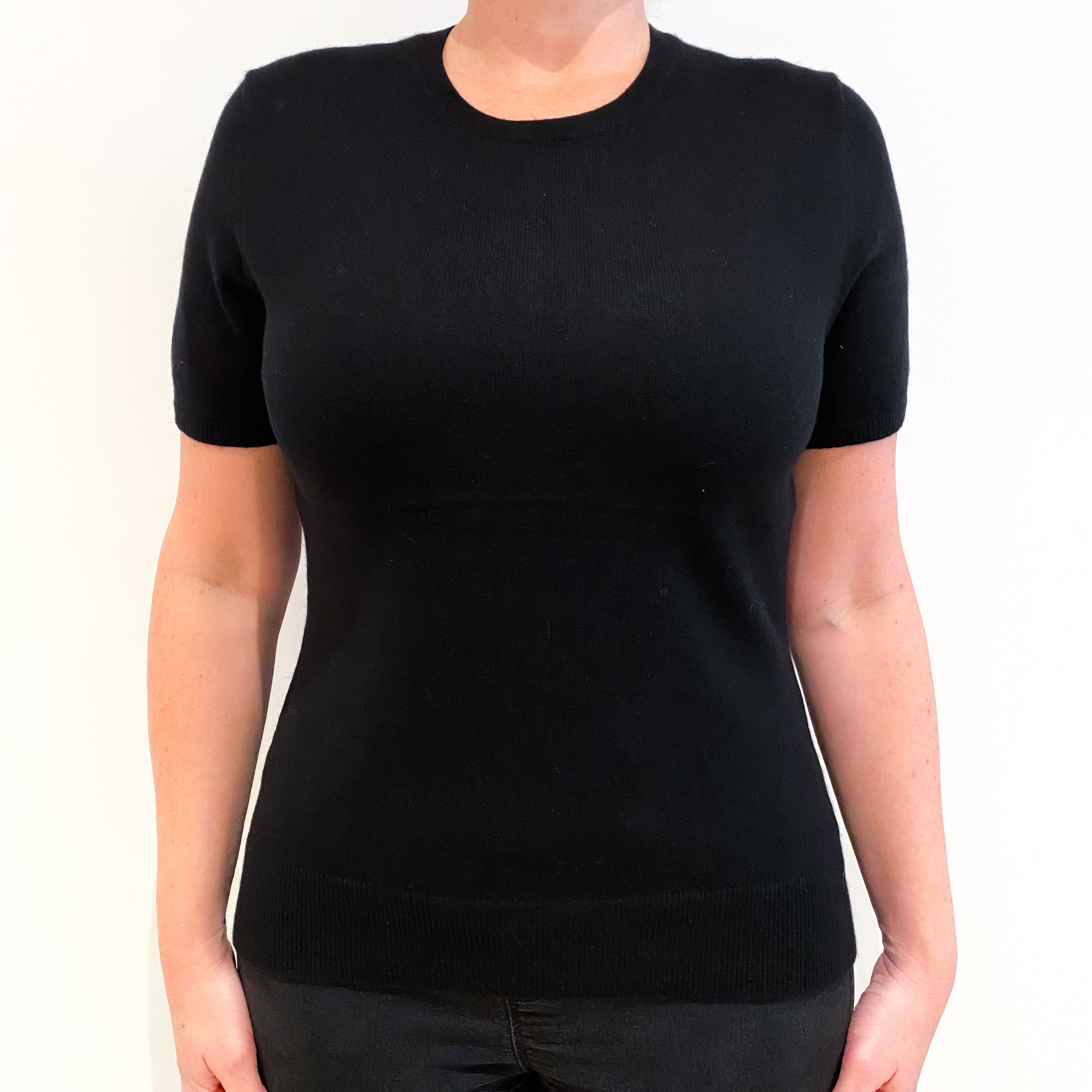 Black Cashmere Short Sleeved Jumper Large