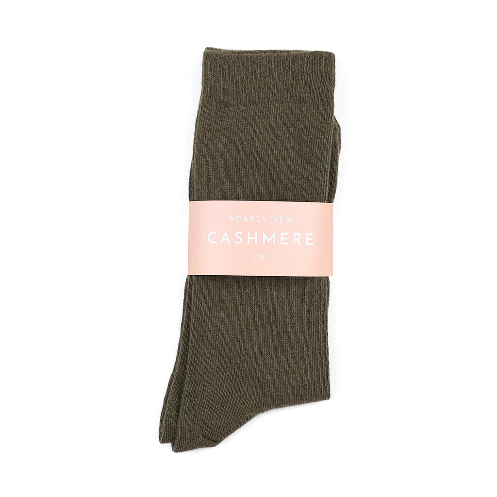 Men's Brand New Scottish Khaki Green Cashmere Every Day Socks