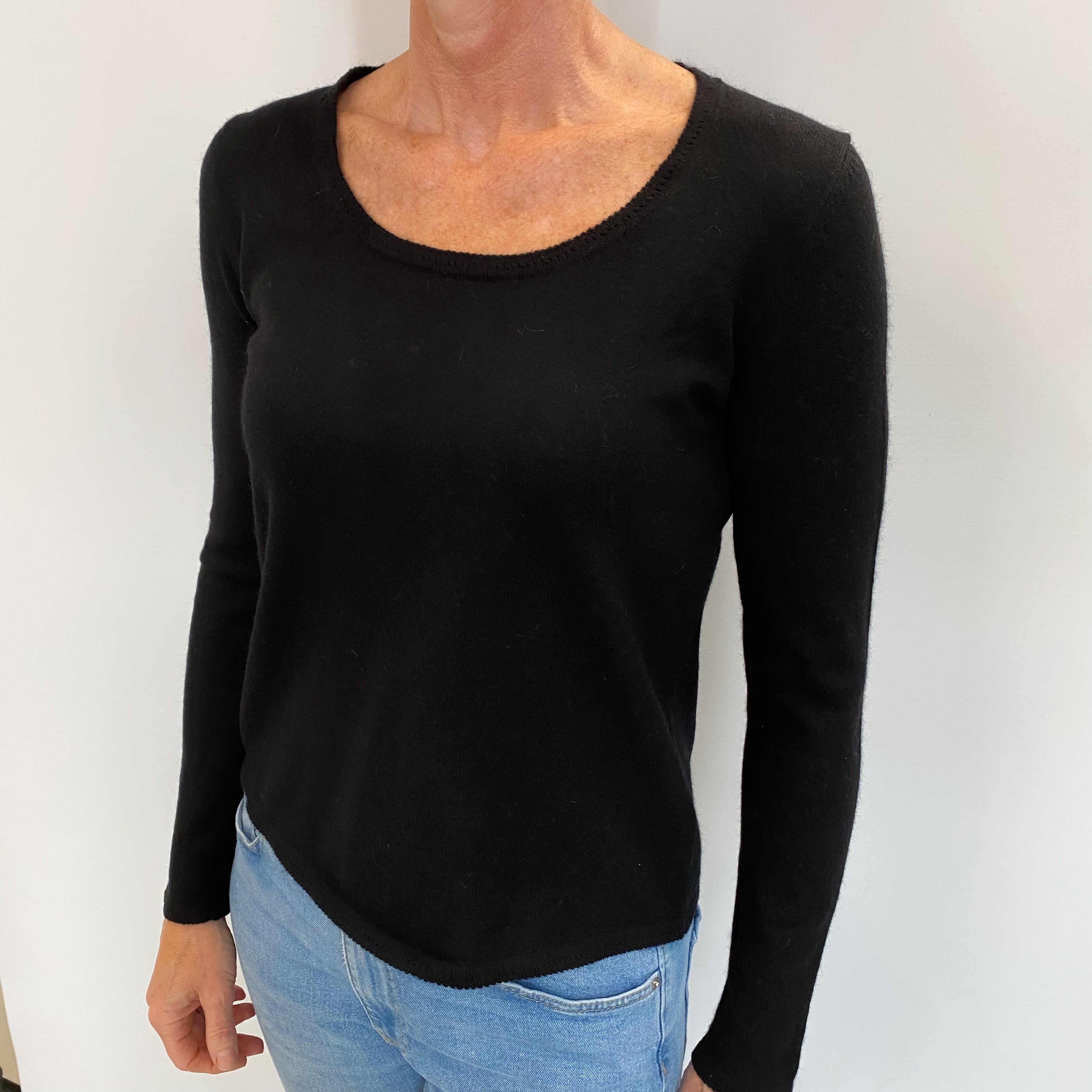 Black Cashmere Scoop Neck Jumper Small