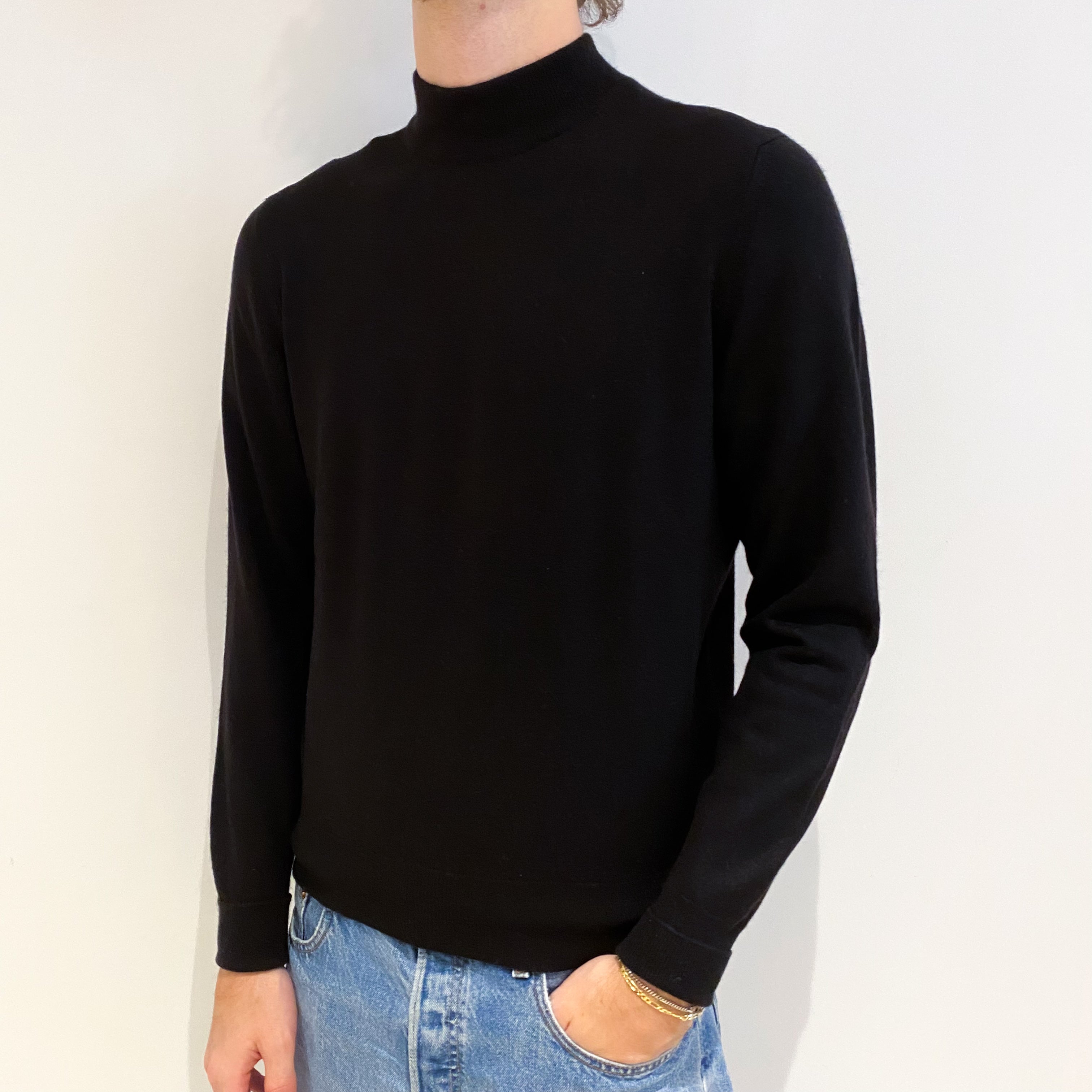 Men's Black Cashmere Turtle Neck Jumper Large
