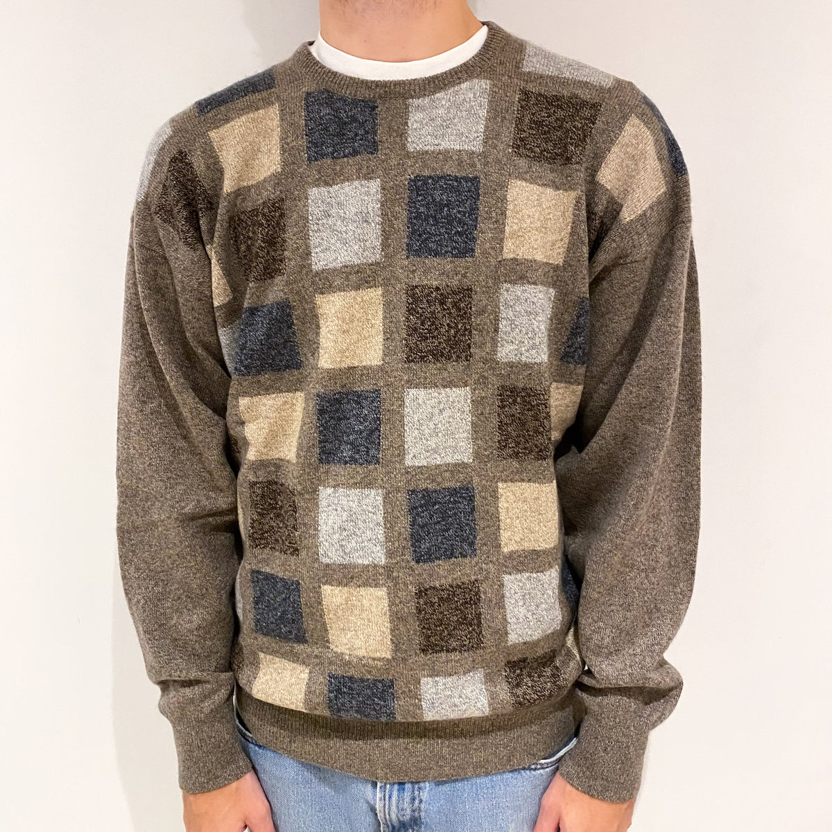 Men's Scottish Brown Checked Cashmere Crew Neck Jumper Large