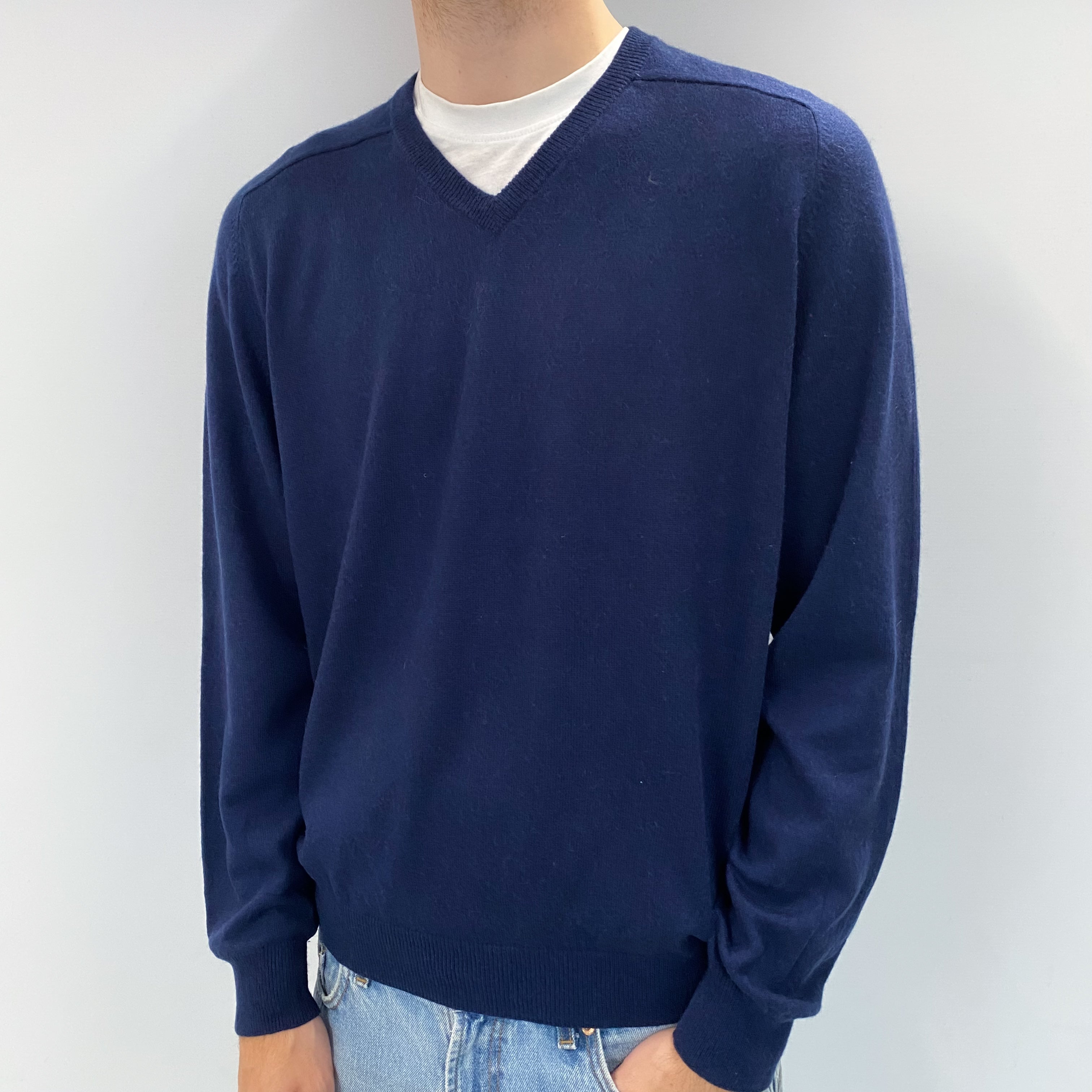 Men's Navy Cashmere V Neck Jumper Large