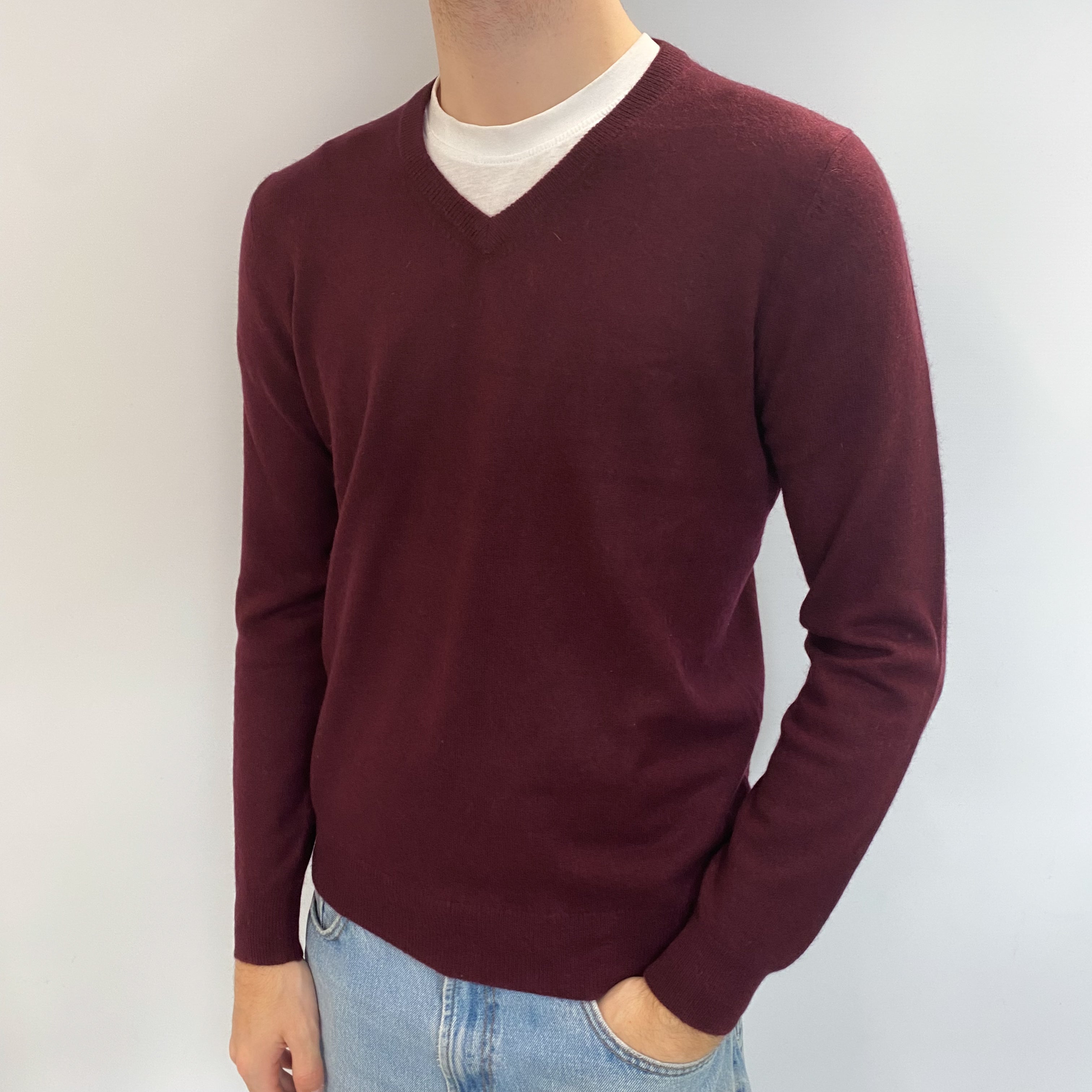 Men's Port Red Cashmere V Neck Jumper Medium
