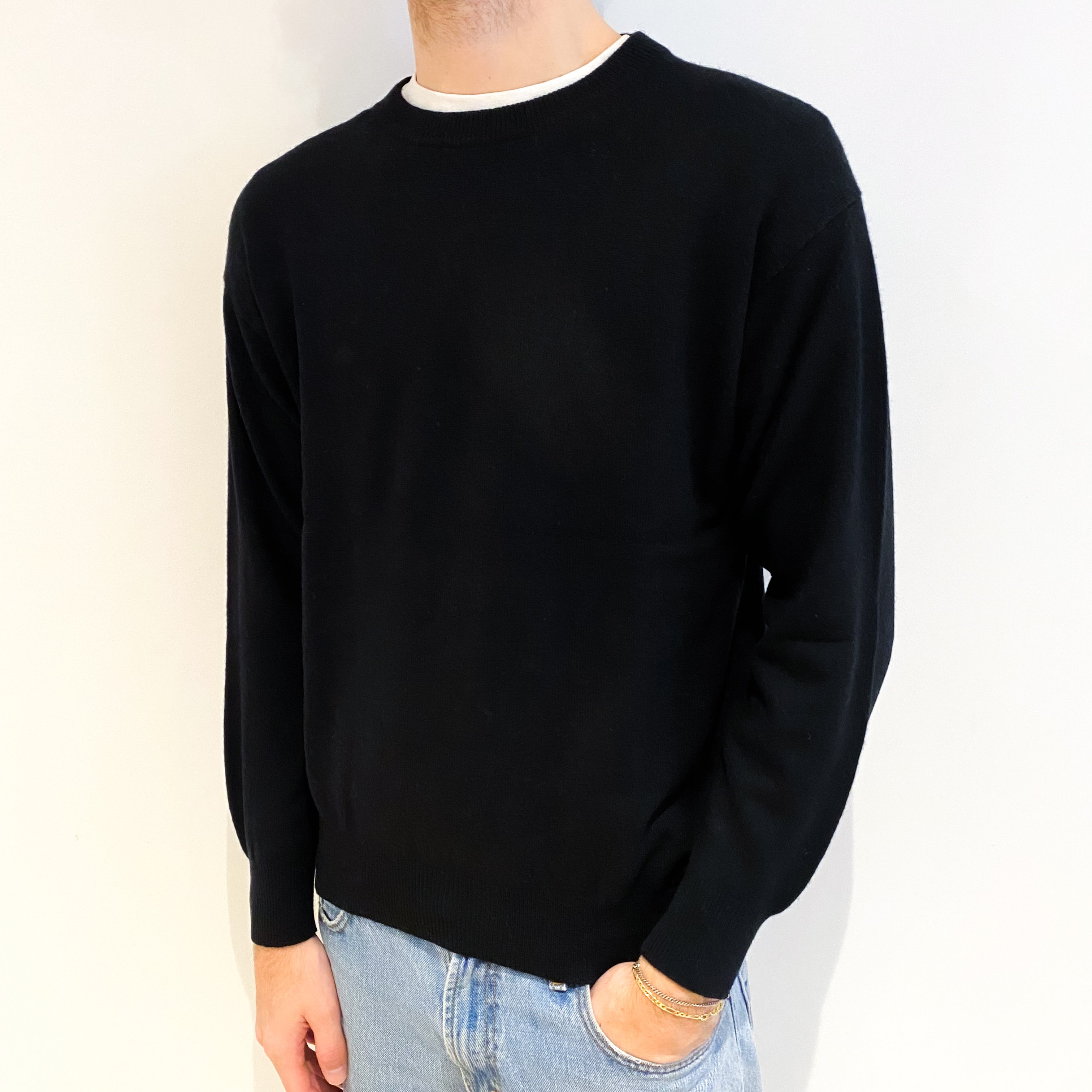 Men's Black Cashmere Crew Neck Jumper Large