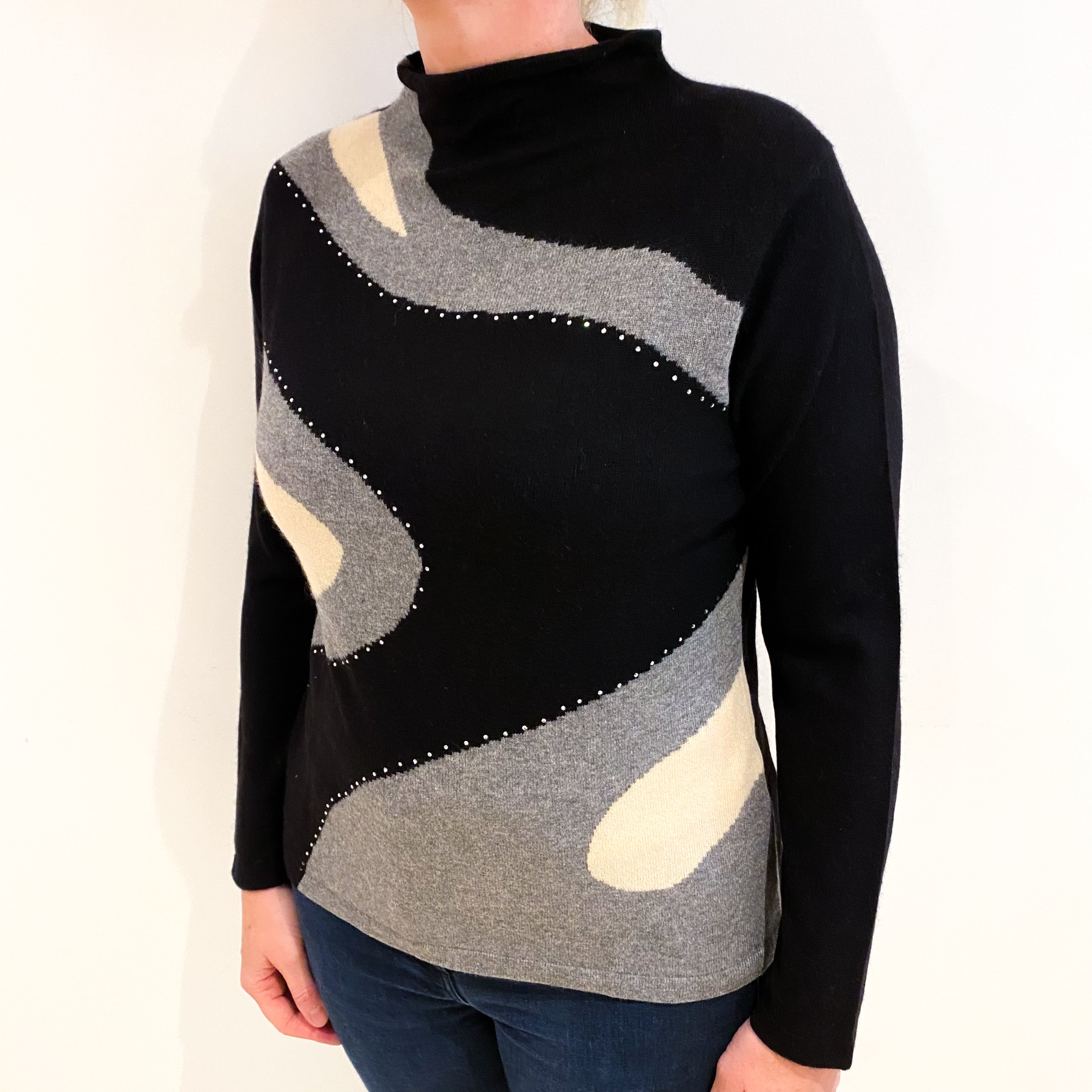 Black And Grey Patterned Cashmere Turtle Neck Jumper Large