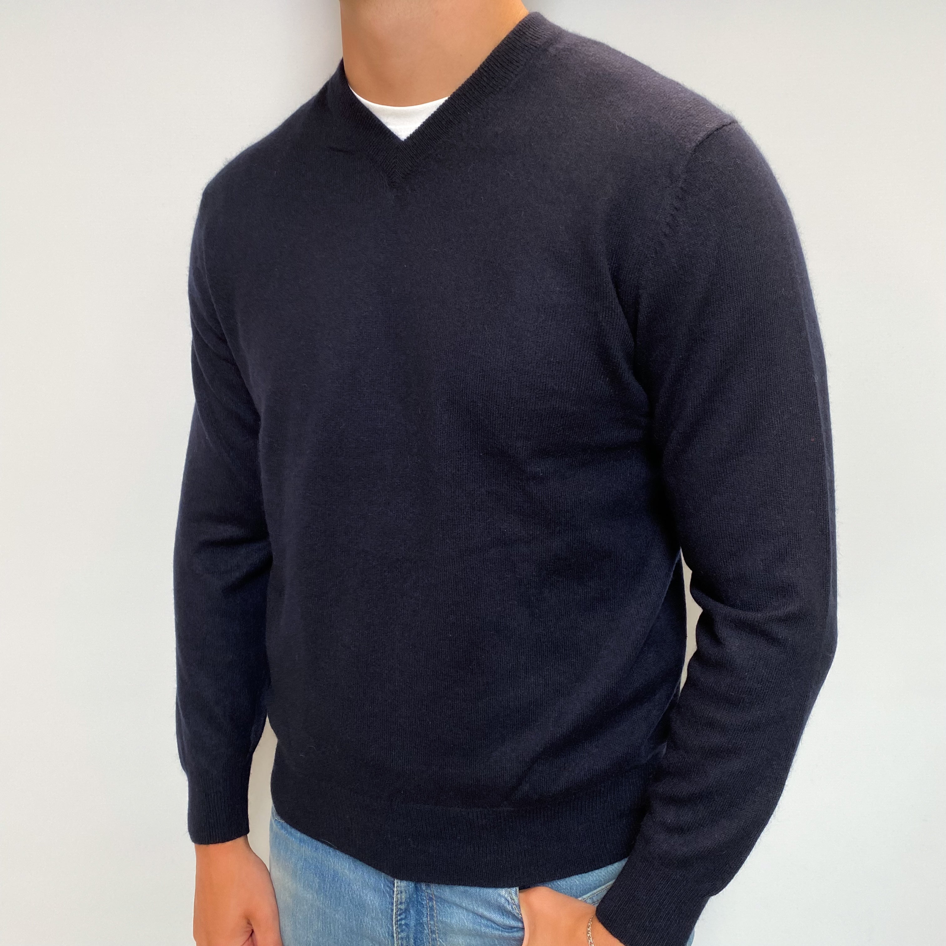 Men's Navy Blue Cashmere V Neck Jumper XL