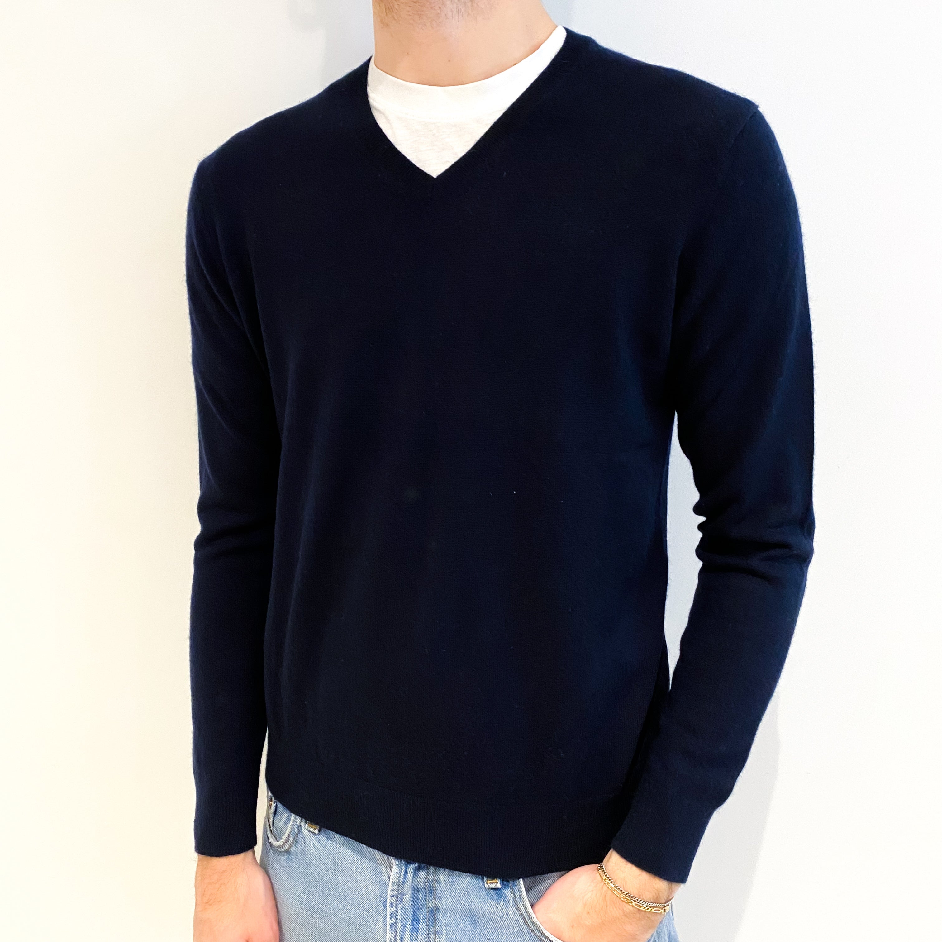 Men's Navy Blue Cashmere V Neck Jumper Large