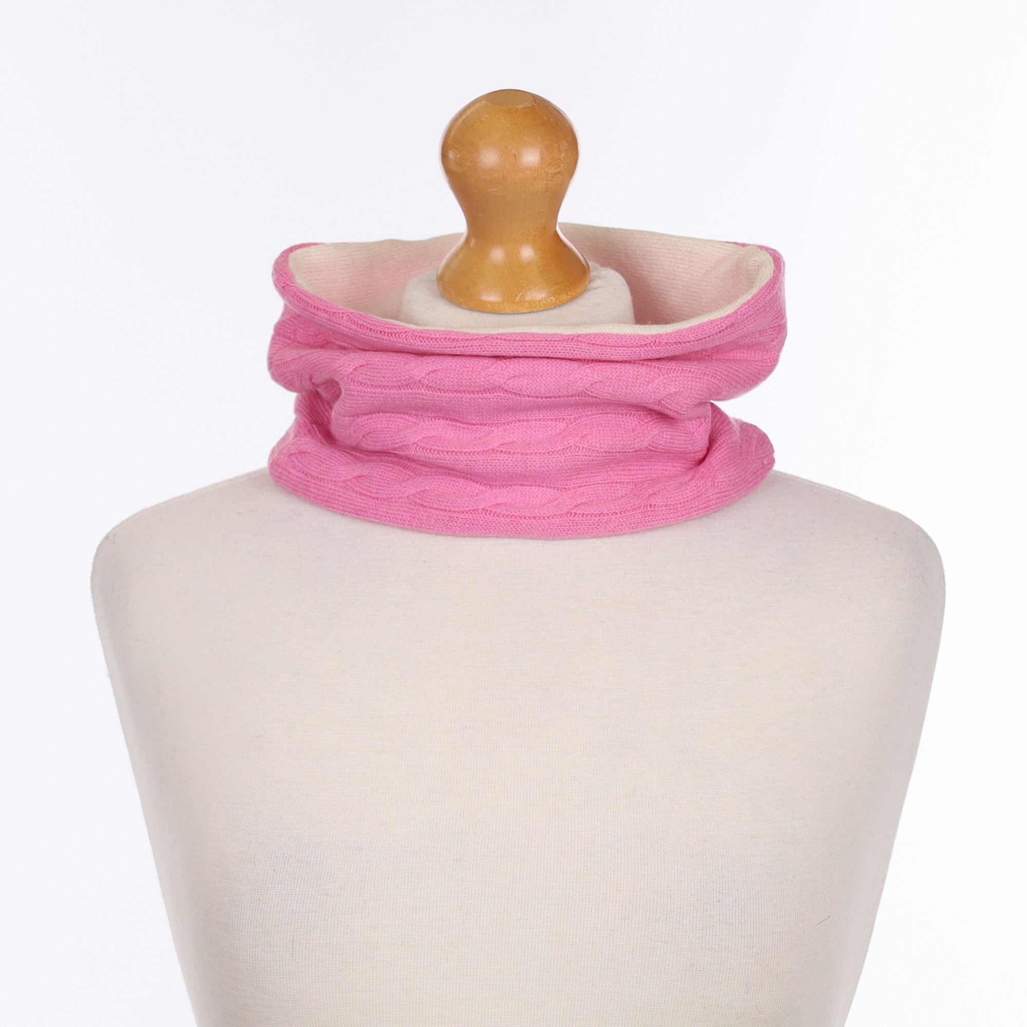 Bubblegum Pink Cable and Oyster Neck Warmer