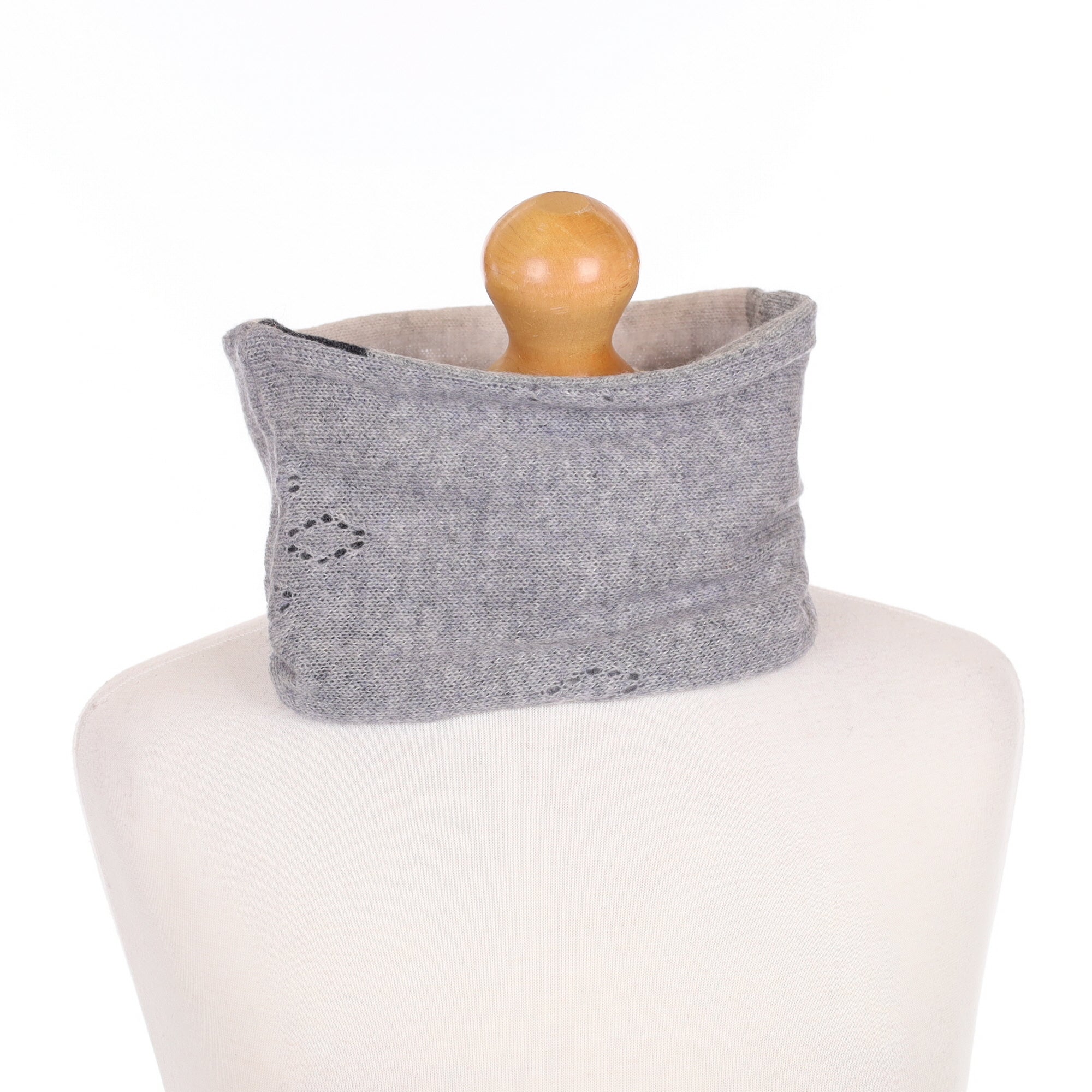 Two Toned Grey Pinhole Patterned Neck Warmer