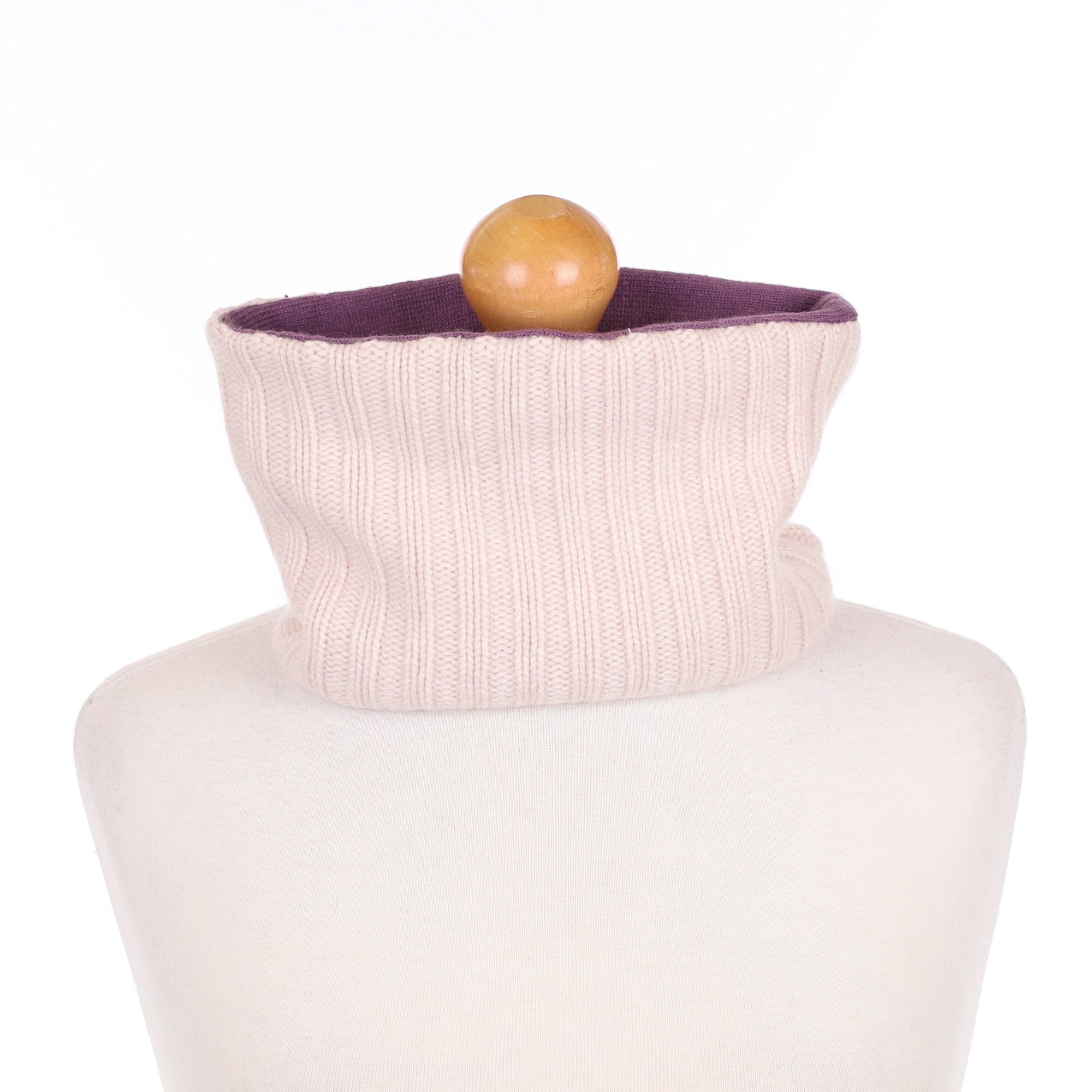 Beige Ribbed and Purple Neck Warmer