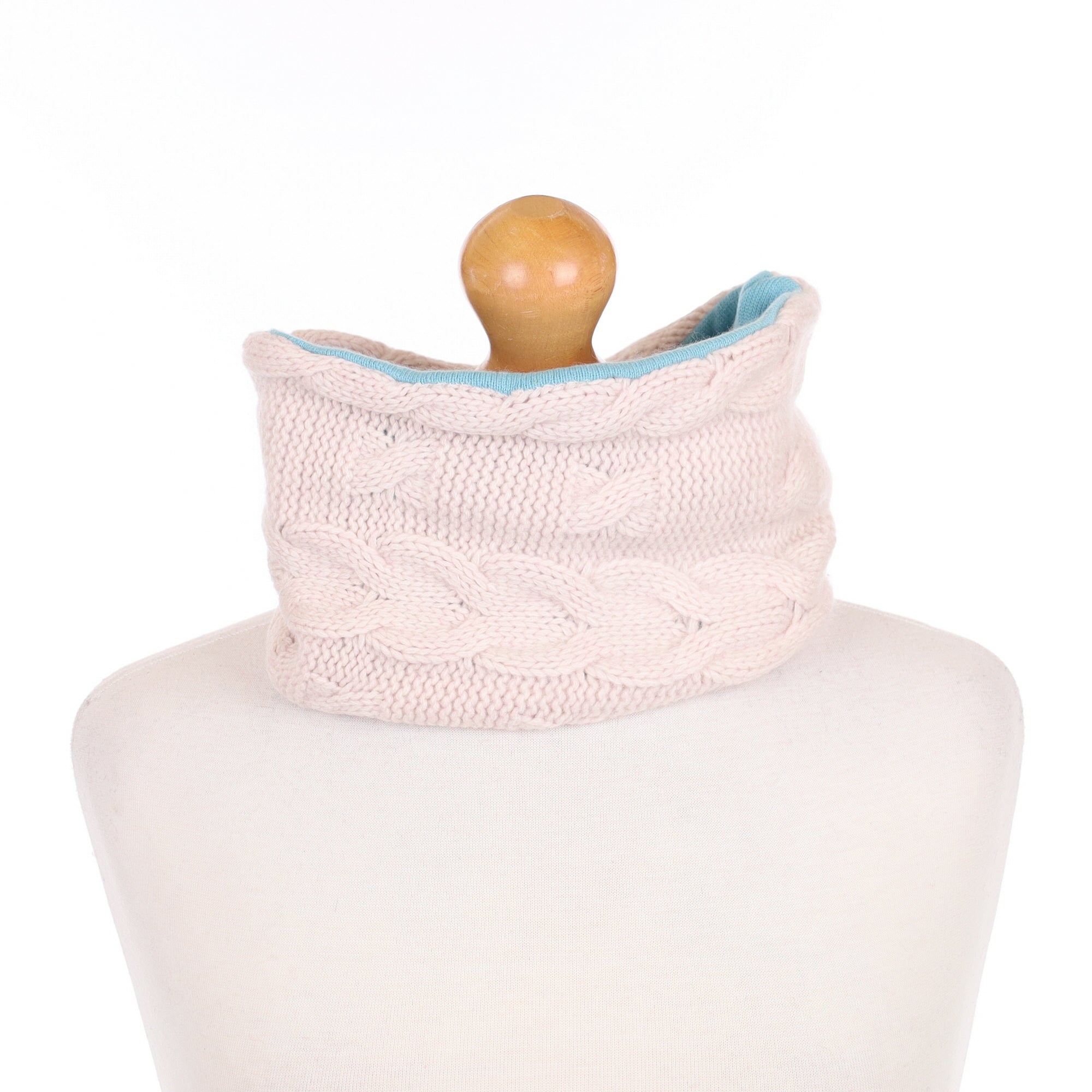 Alabaster Cable and Blue Neck Warmer