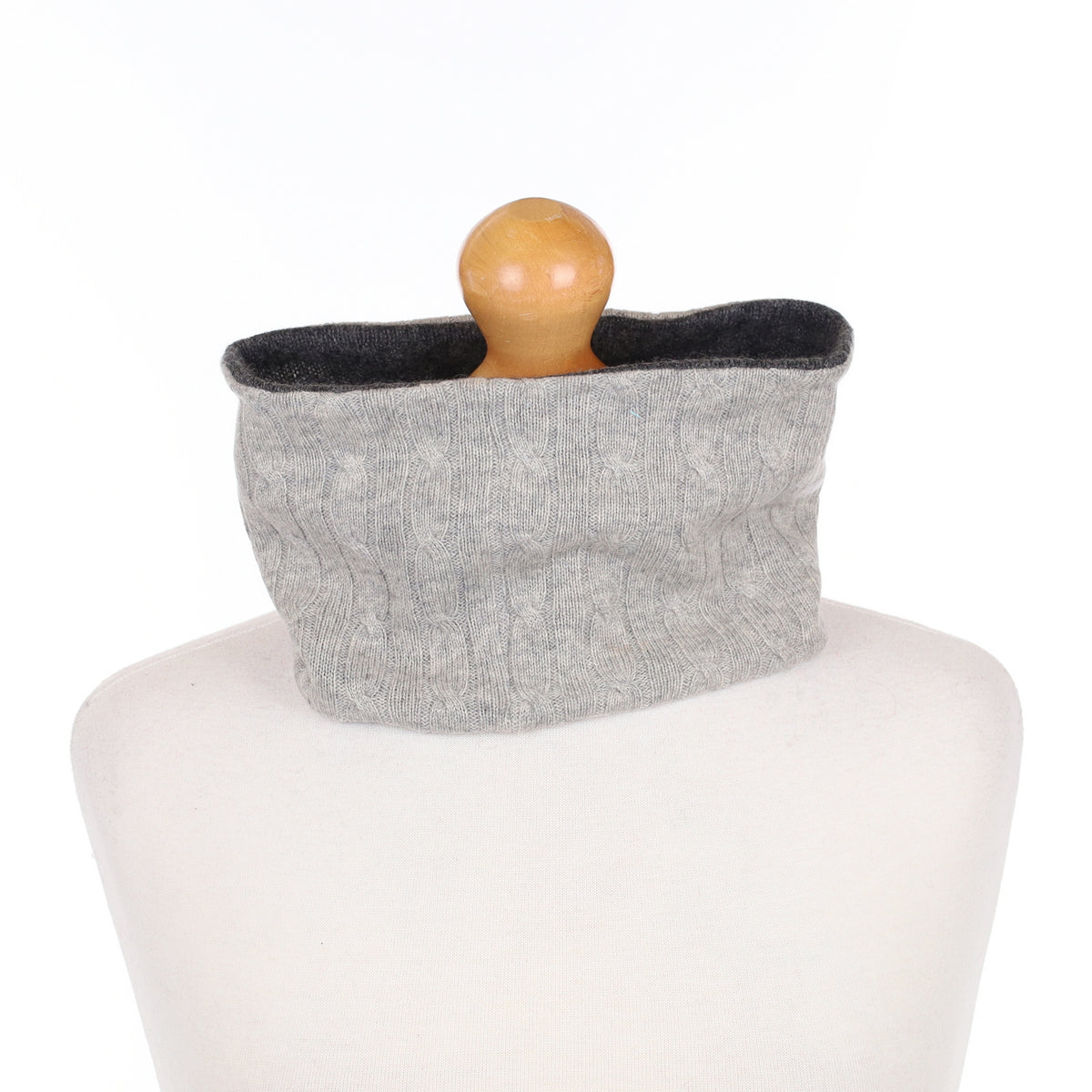 Two Toned Grey Cable Neck Warmer