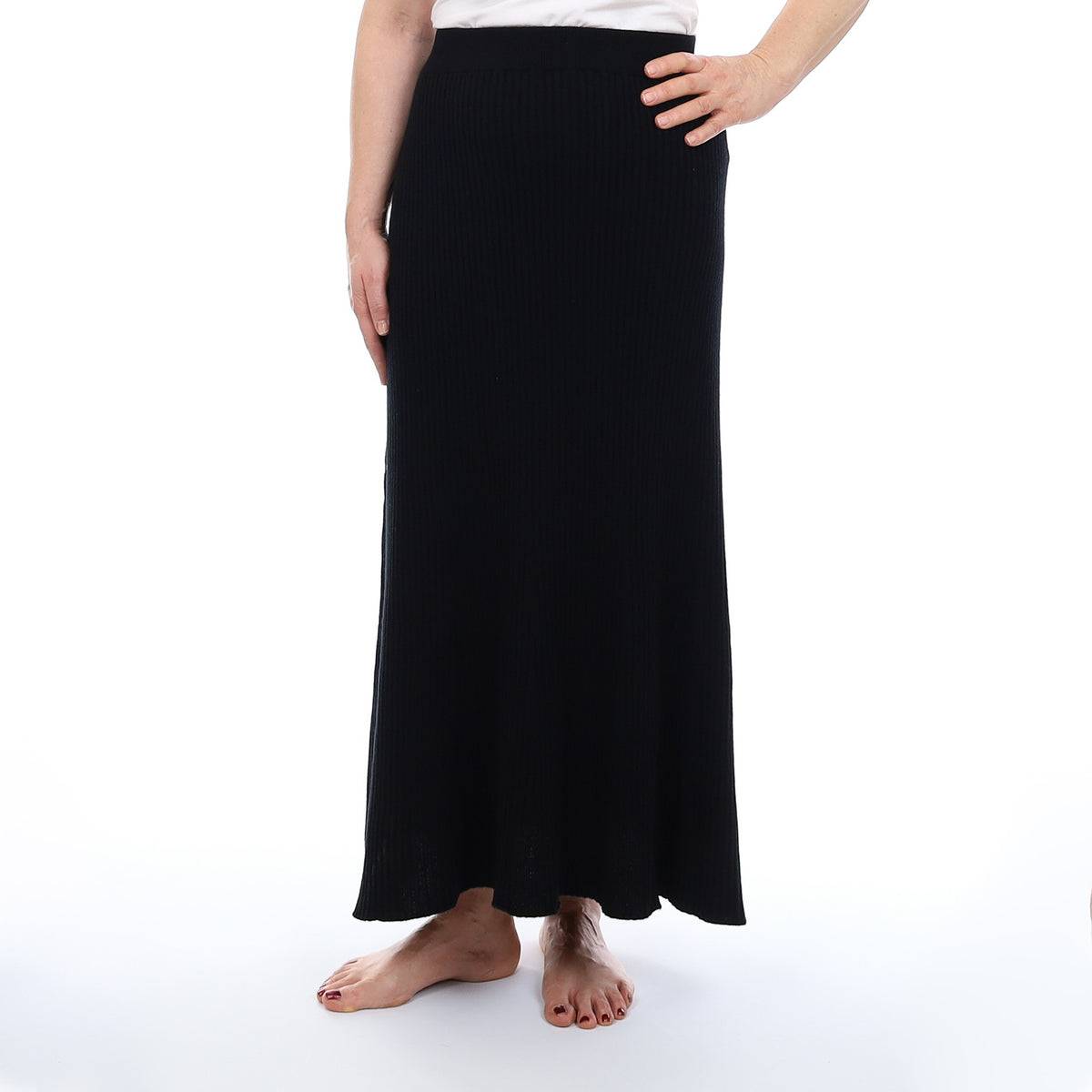 Brand New Scottish Black Rib Cashmere Long A Line Skirt Medium