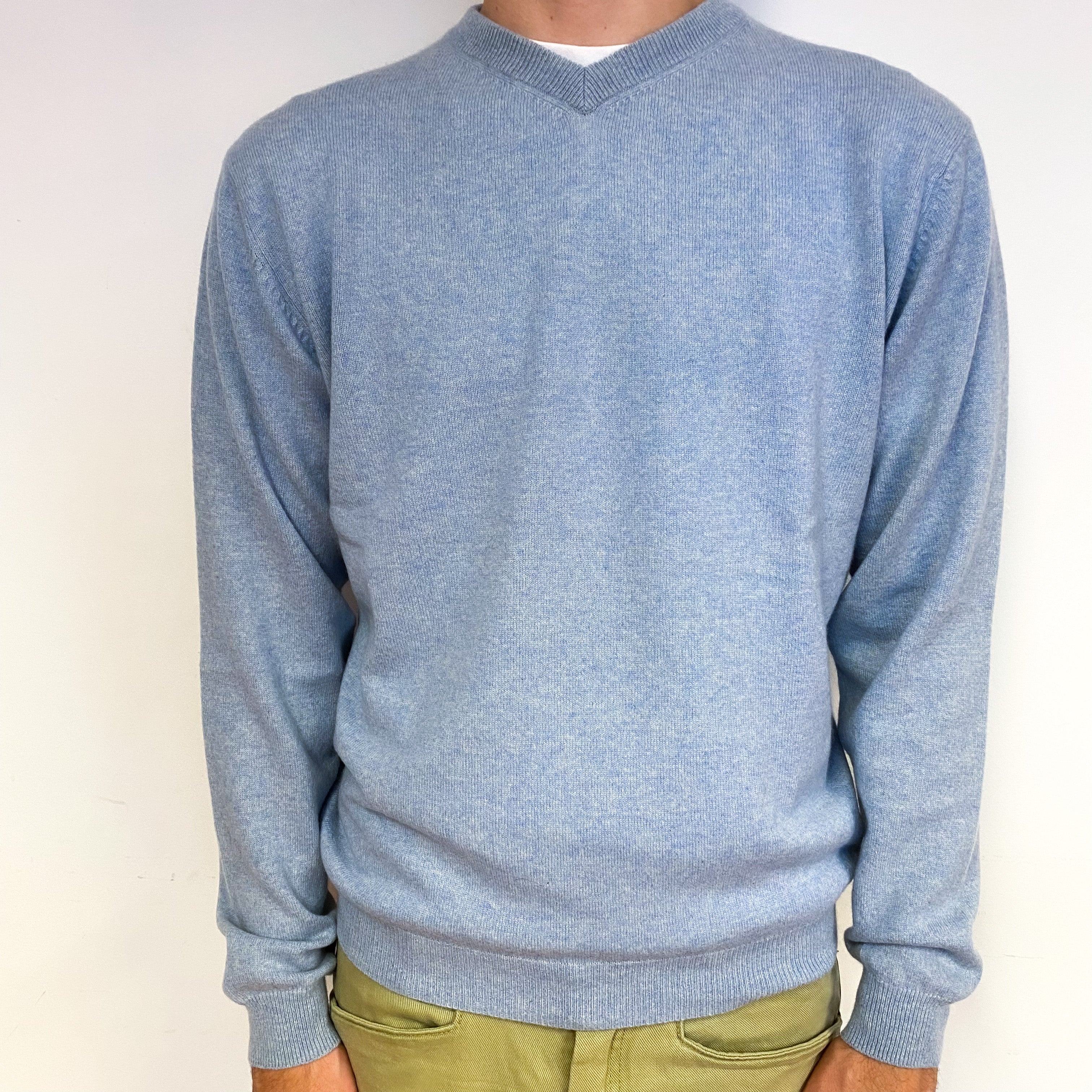 Men's Opal Blue Cashmere V-Neck Jumper Large