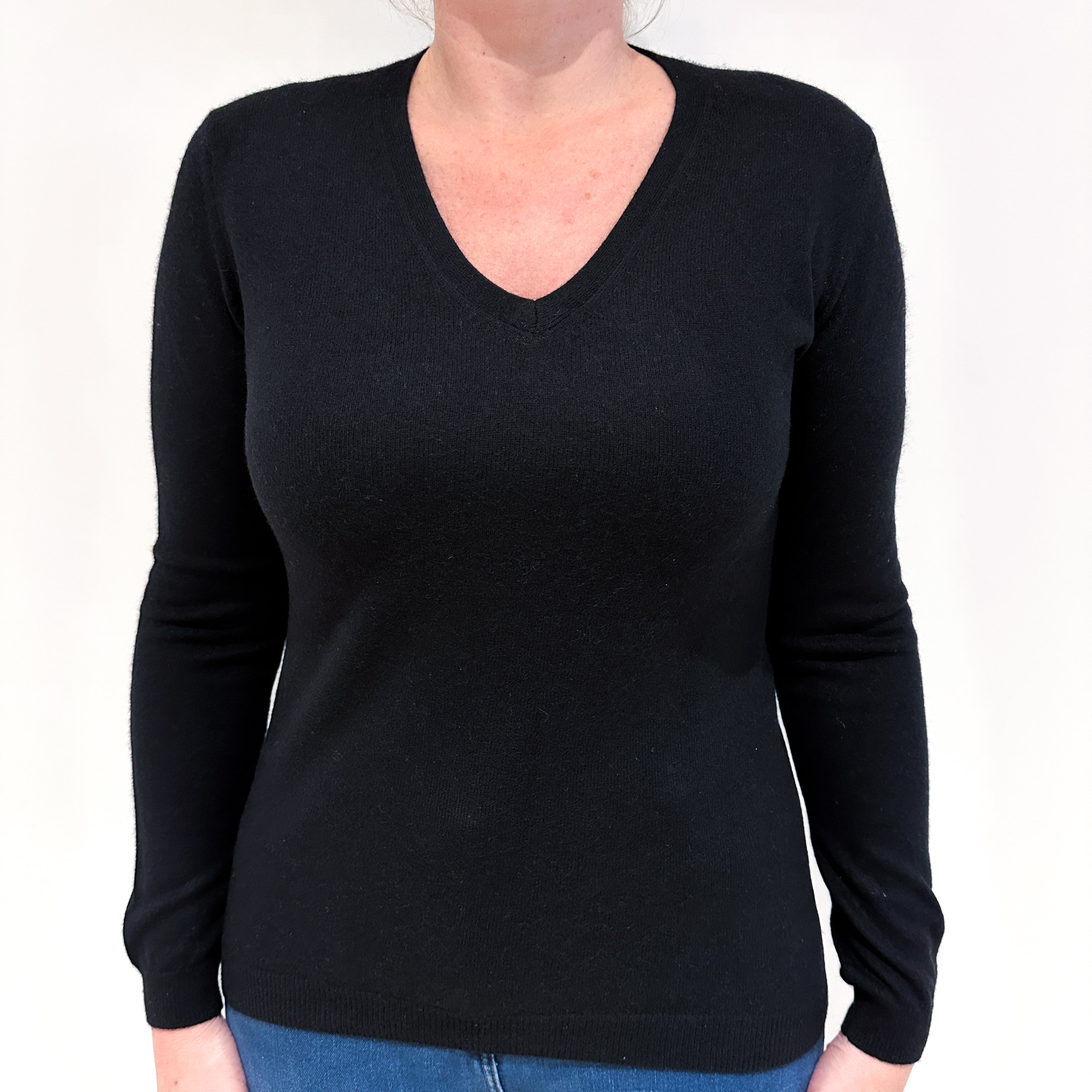 Black Cashmere V Neck Jumper Large