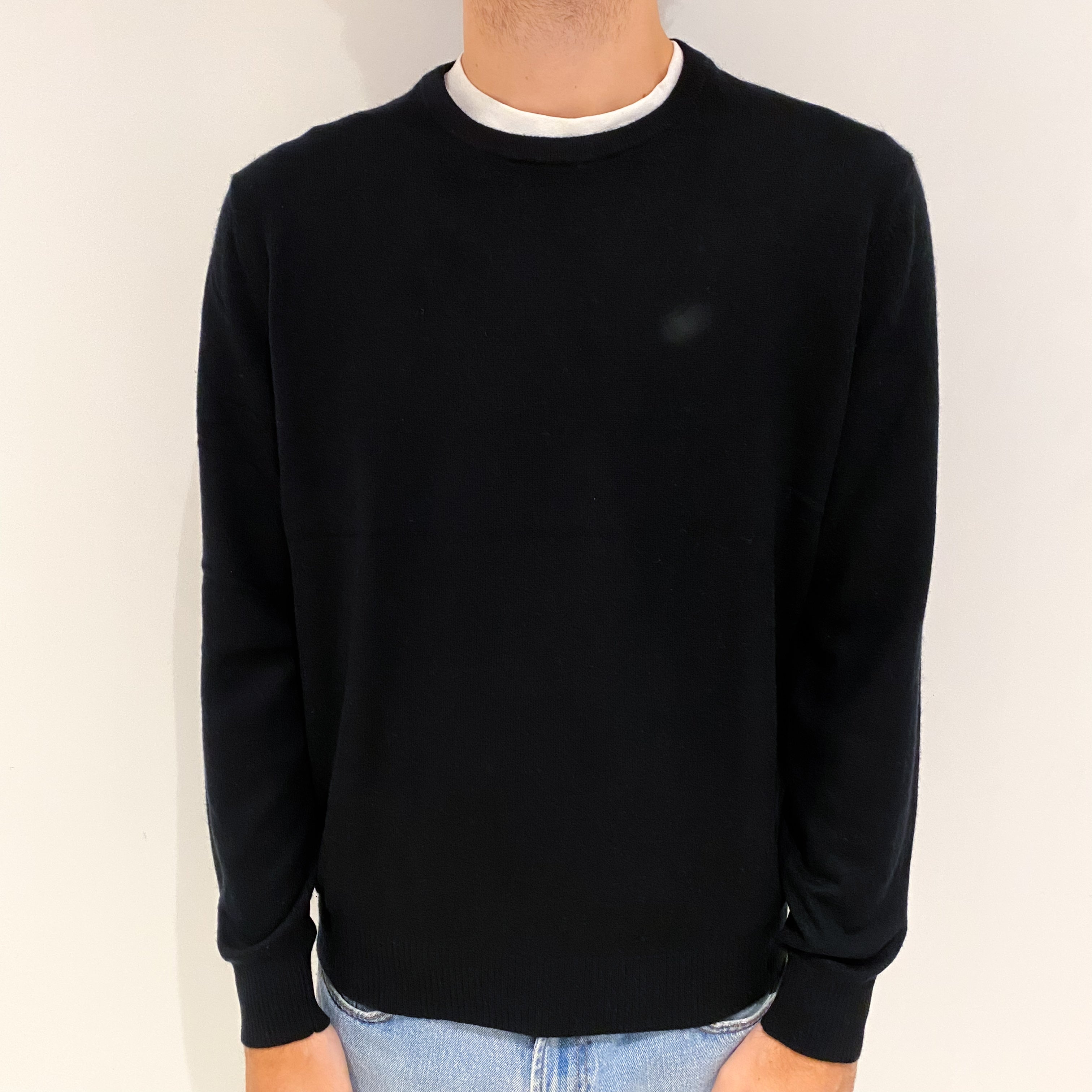 Men's Black Cashmere Crew Neck Jumper Large