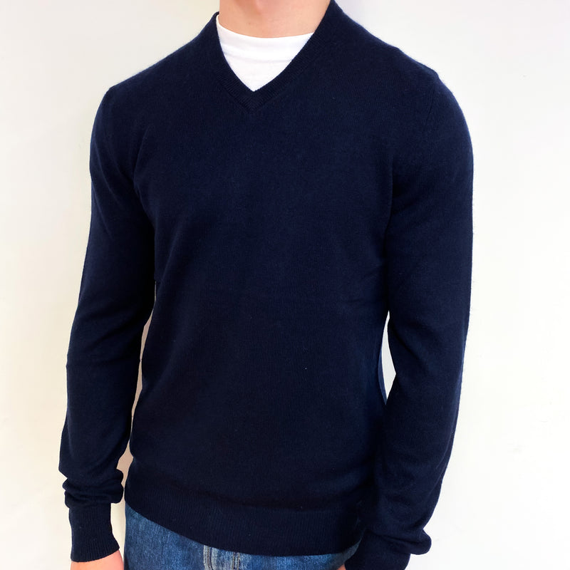 Men's Darkest Navy Blue Cashmere V-Neck Jumper Small