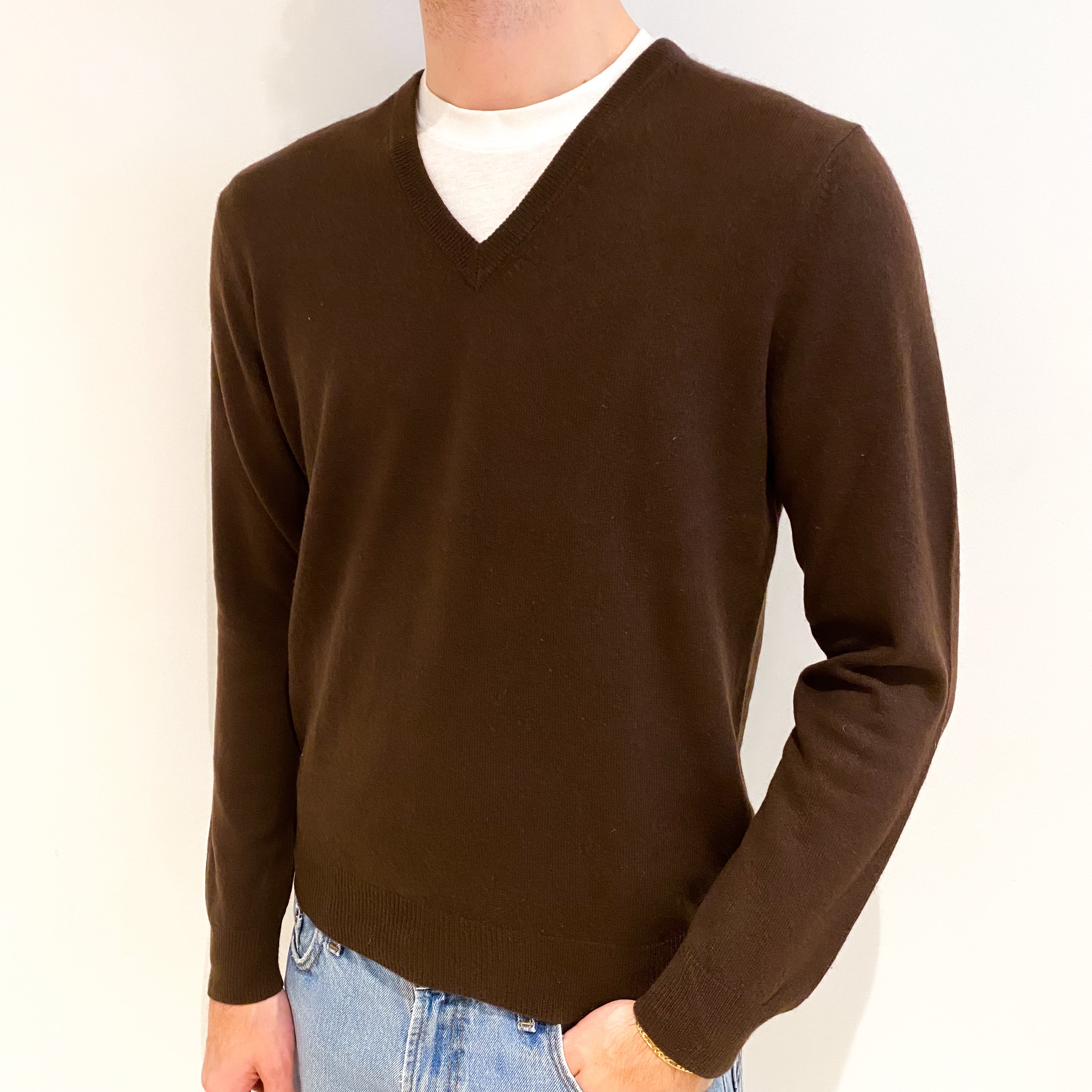 Men's Chocolate Brown Cashmere V Neck Jumper Medium