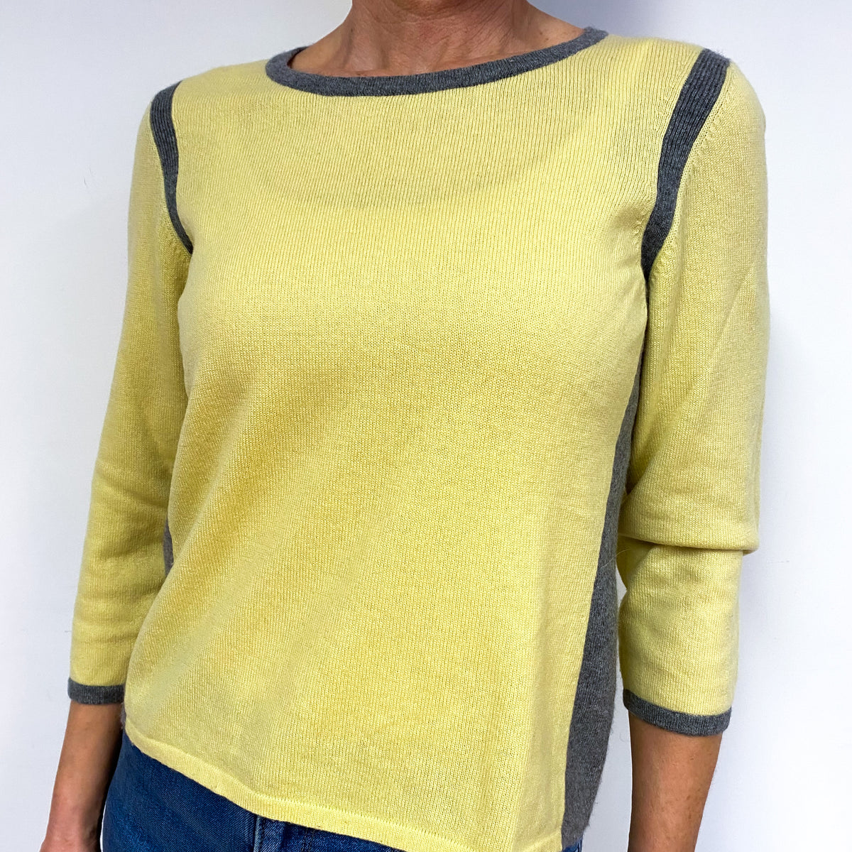 Primrose Yellow And Smoke Grey Cashmere Crew Neck Jumper Medium