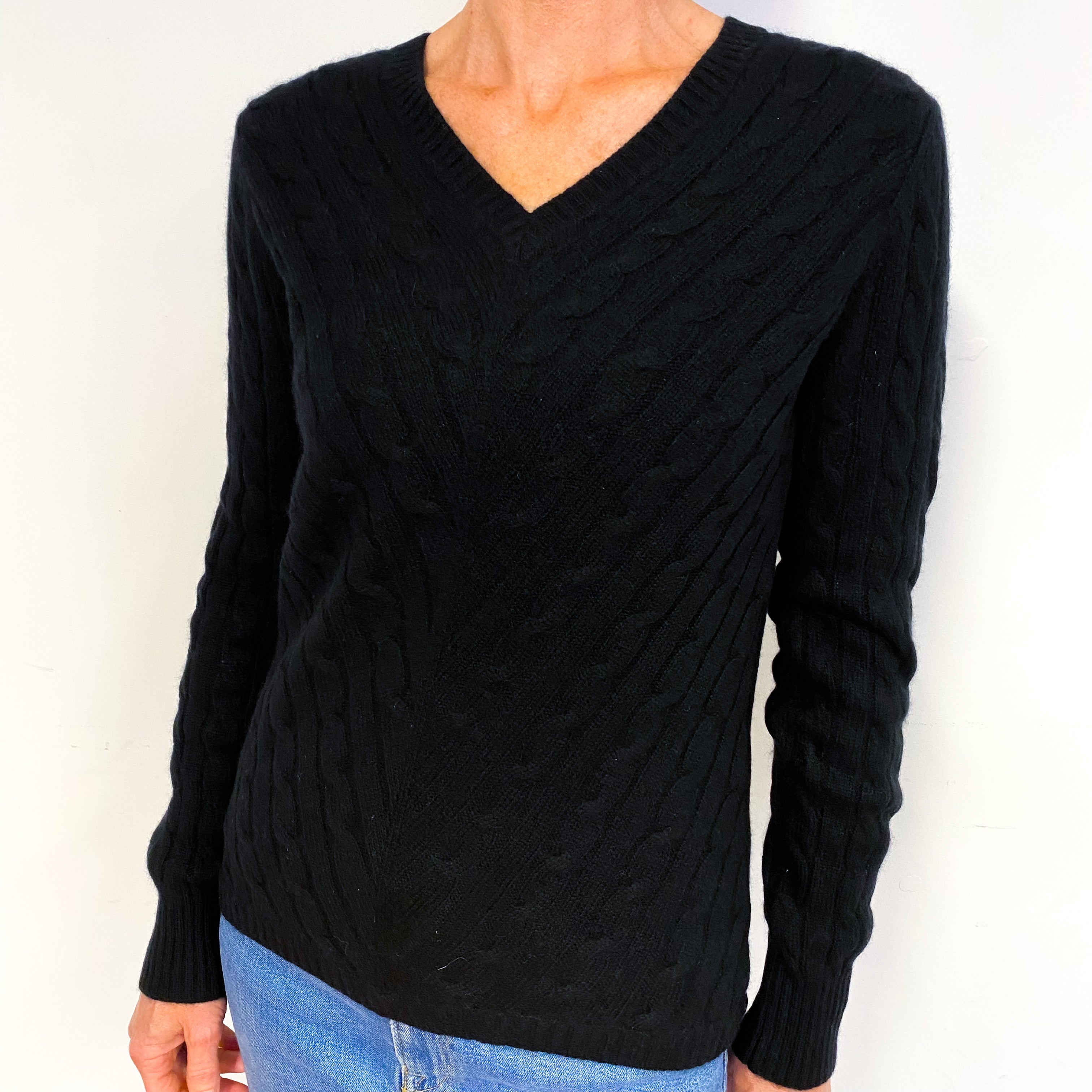 Black Cable Cashmere V-Neck Jumper Medium