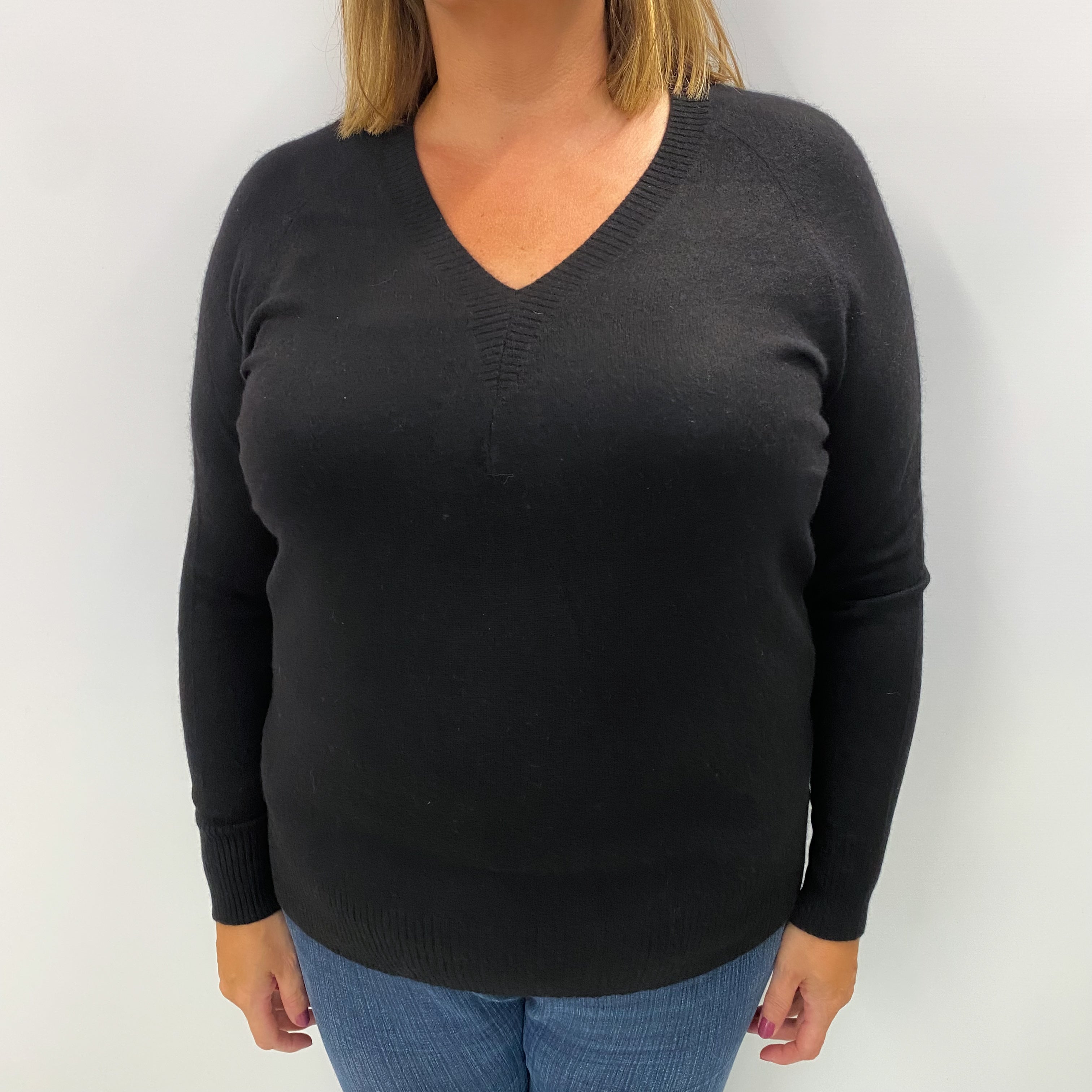 Black Cashmere V Neck Jumper Extra Large