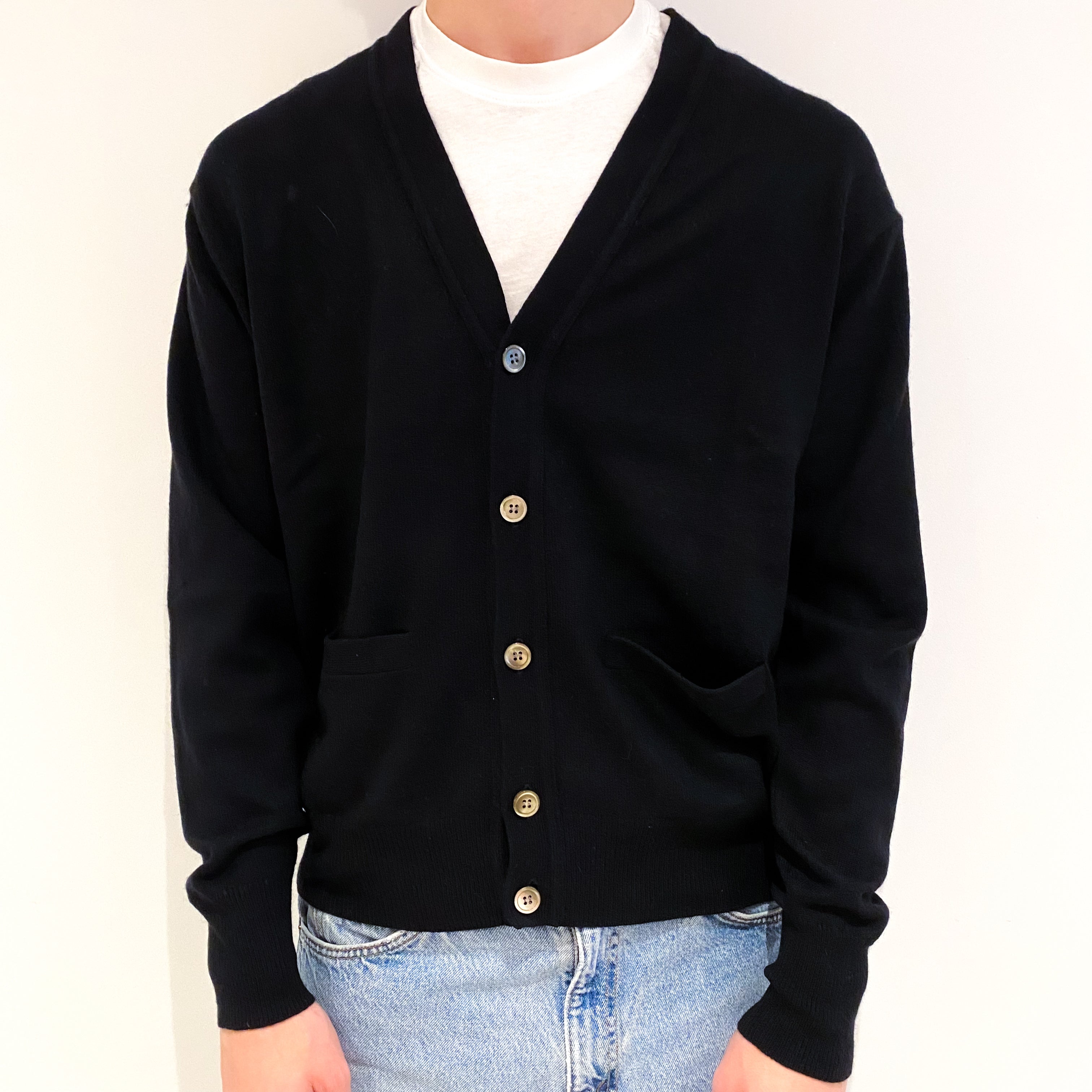 Men's Black Cashmere V-Neck Cardigan with Pockets Large