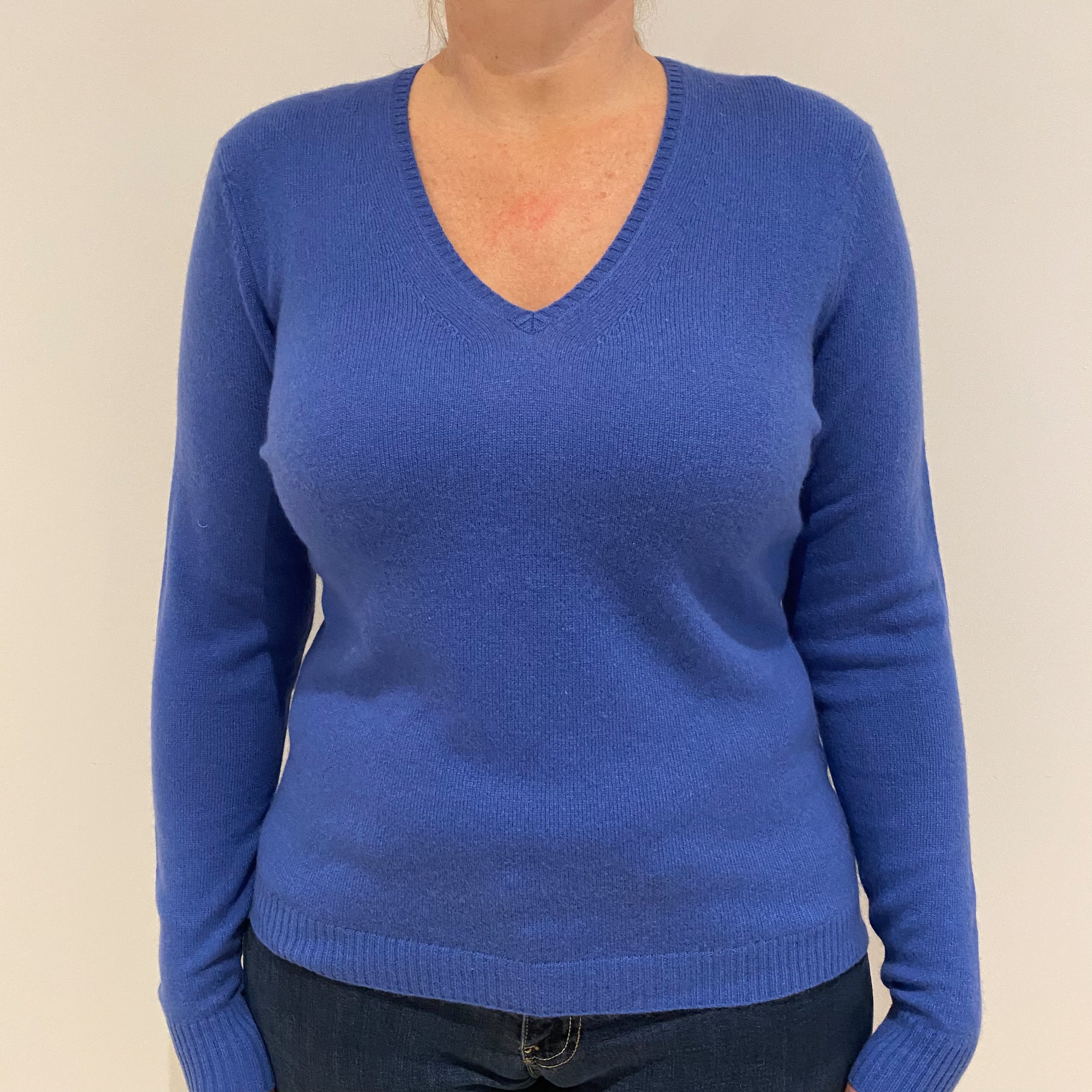 Tanzanite Blue Cashmere V-Neck Jumper Large