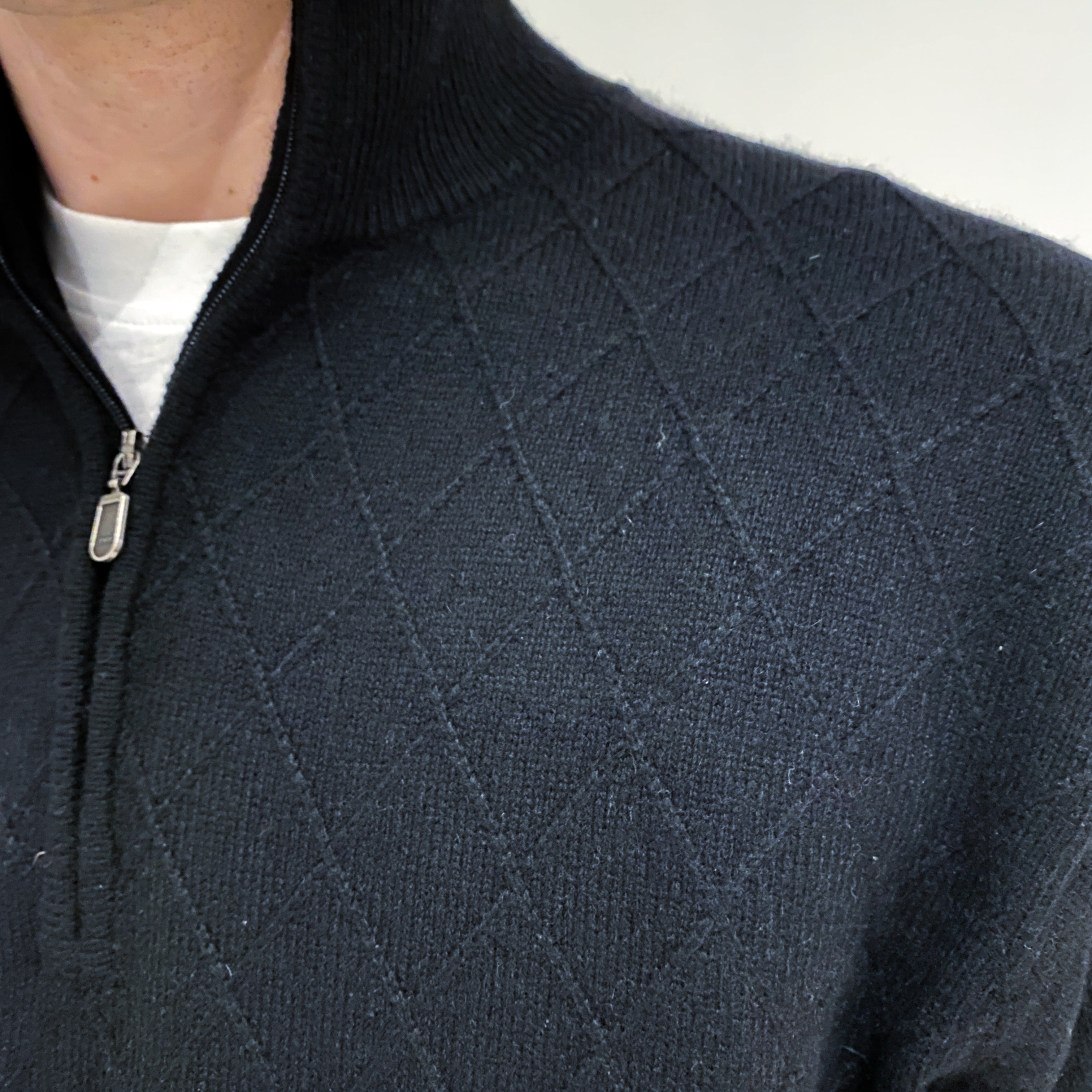 Men's Black Diamond Textured Cashmere 1/4 Zip Jumper Large