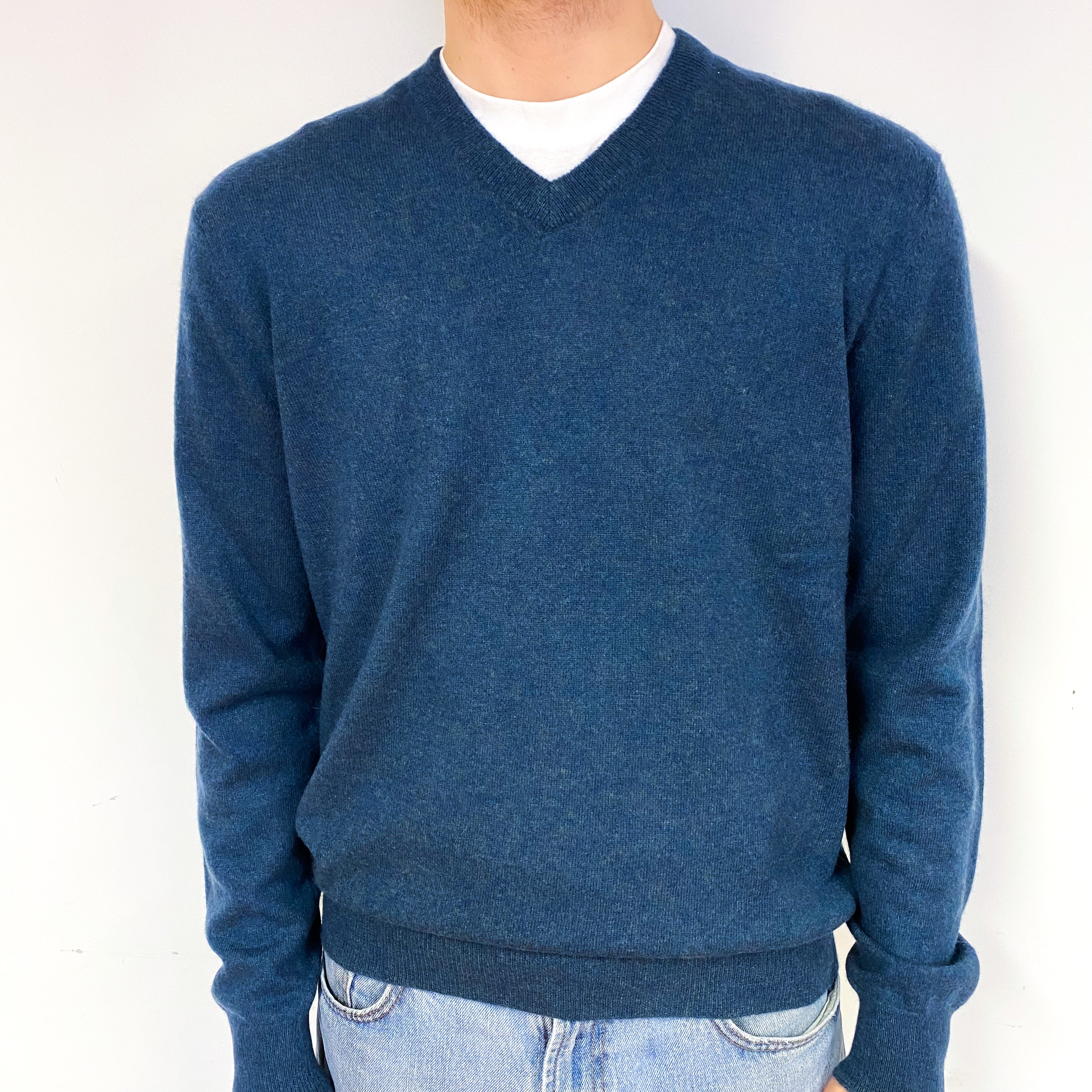 Men's Peacock Blue Cashmere V-Neck Jumper Large