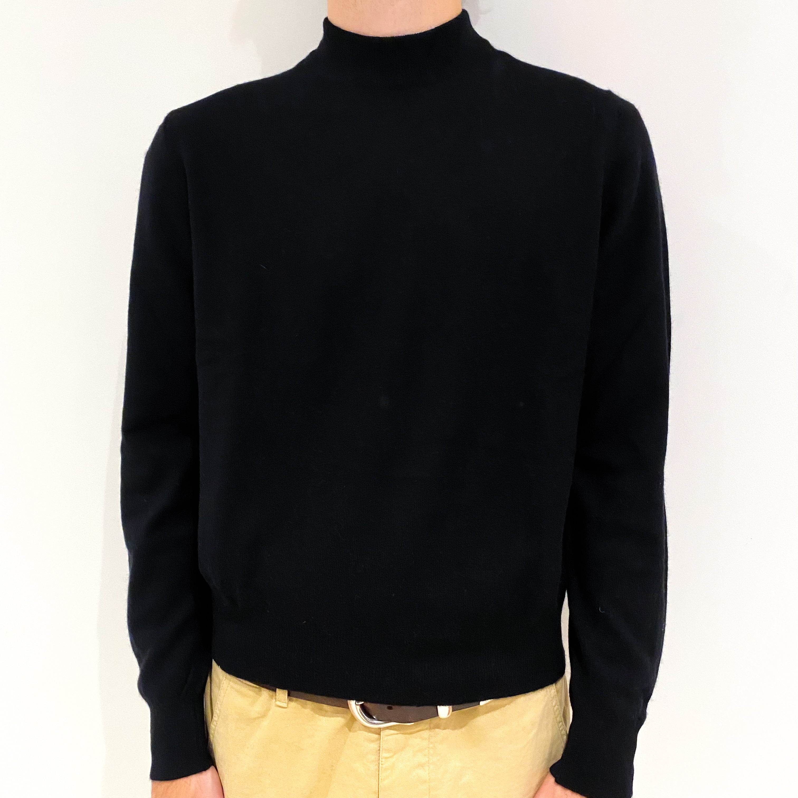 Men's Black Cashmere Turtle Neck Jumper Large