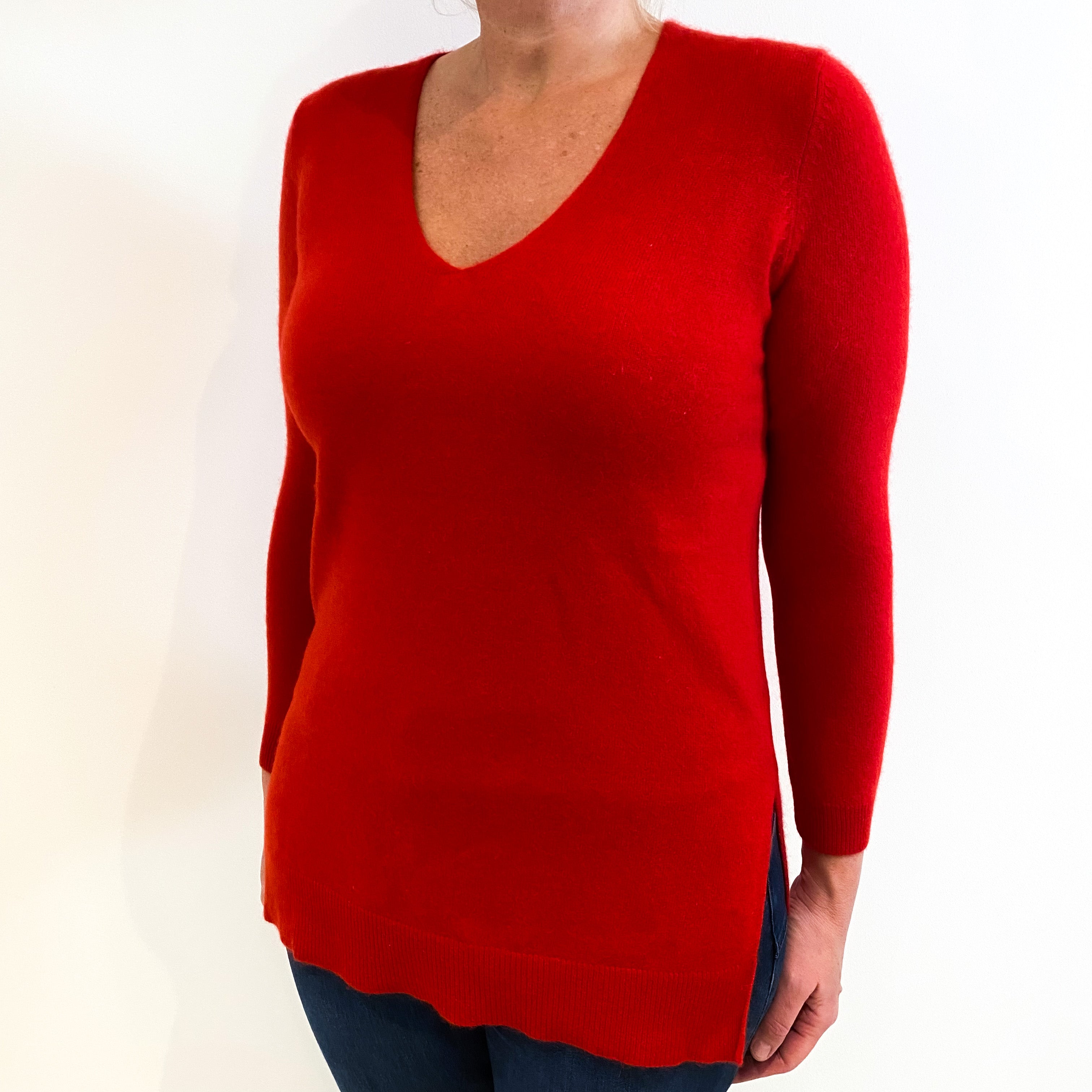 Scarlet Red Cashmere V-Neck Jumper with Side Splits Large