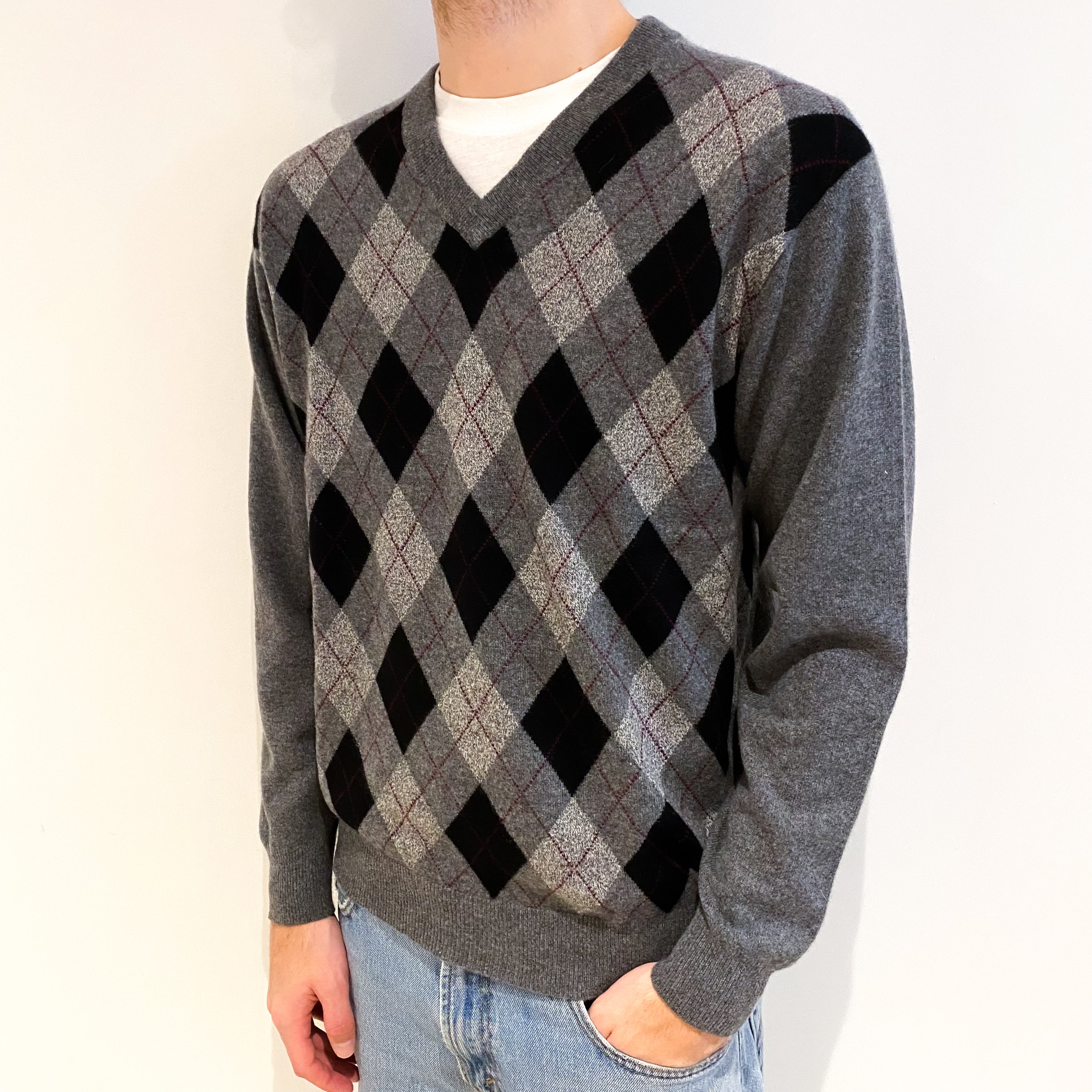 Men's Slate Grey Argyle Cashmere V Neck Jumper Large