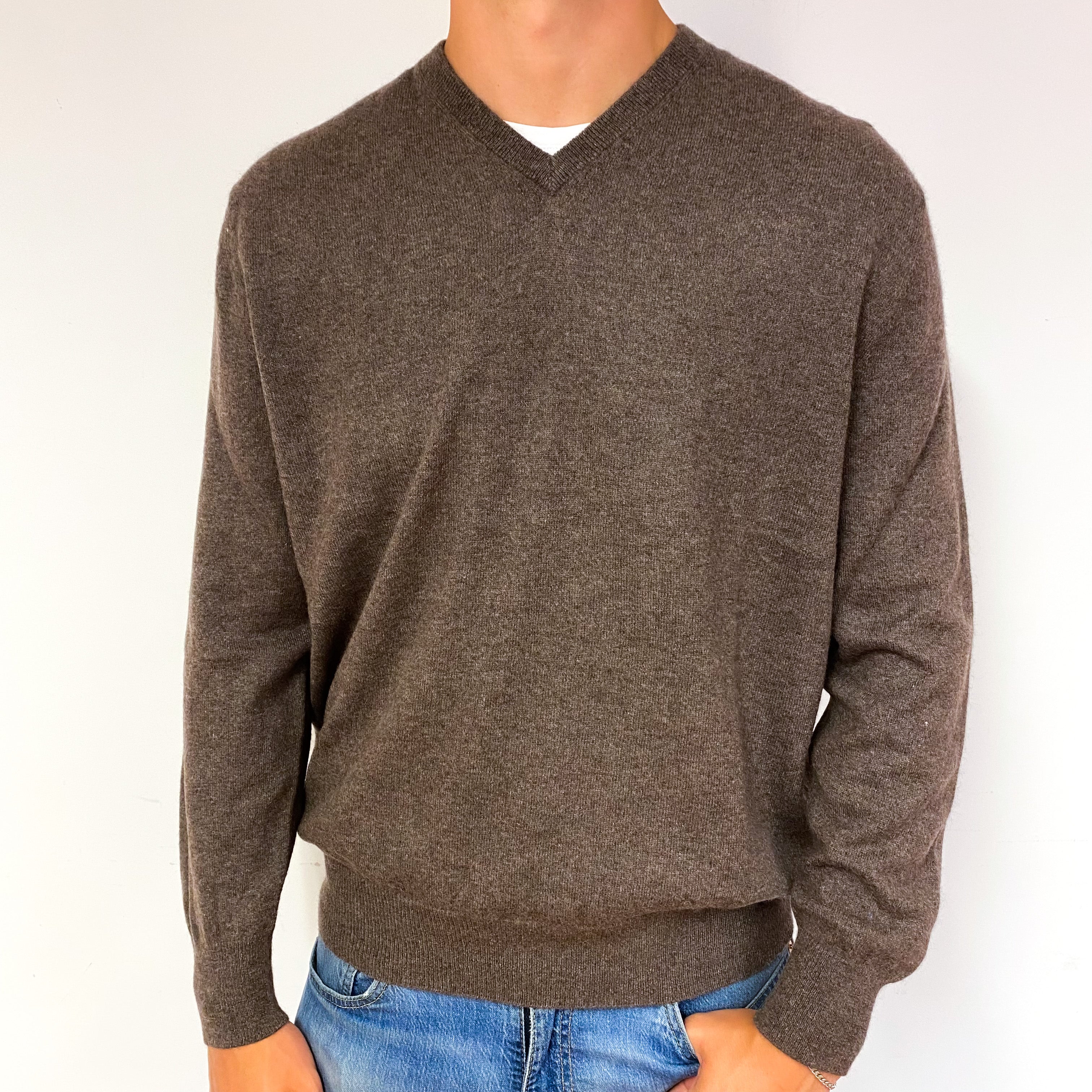 Men's Muted Brown Cashmere V-Neck Jumper Extra Large