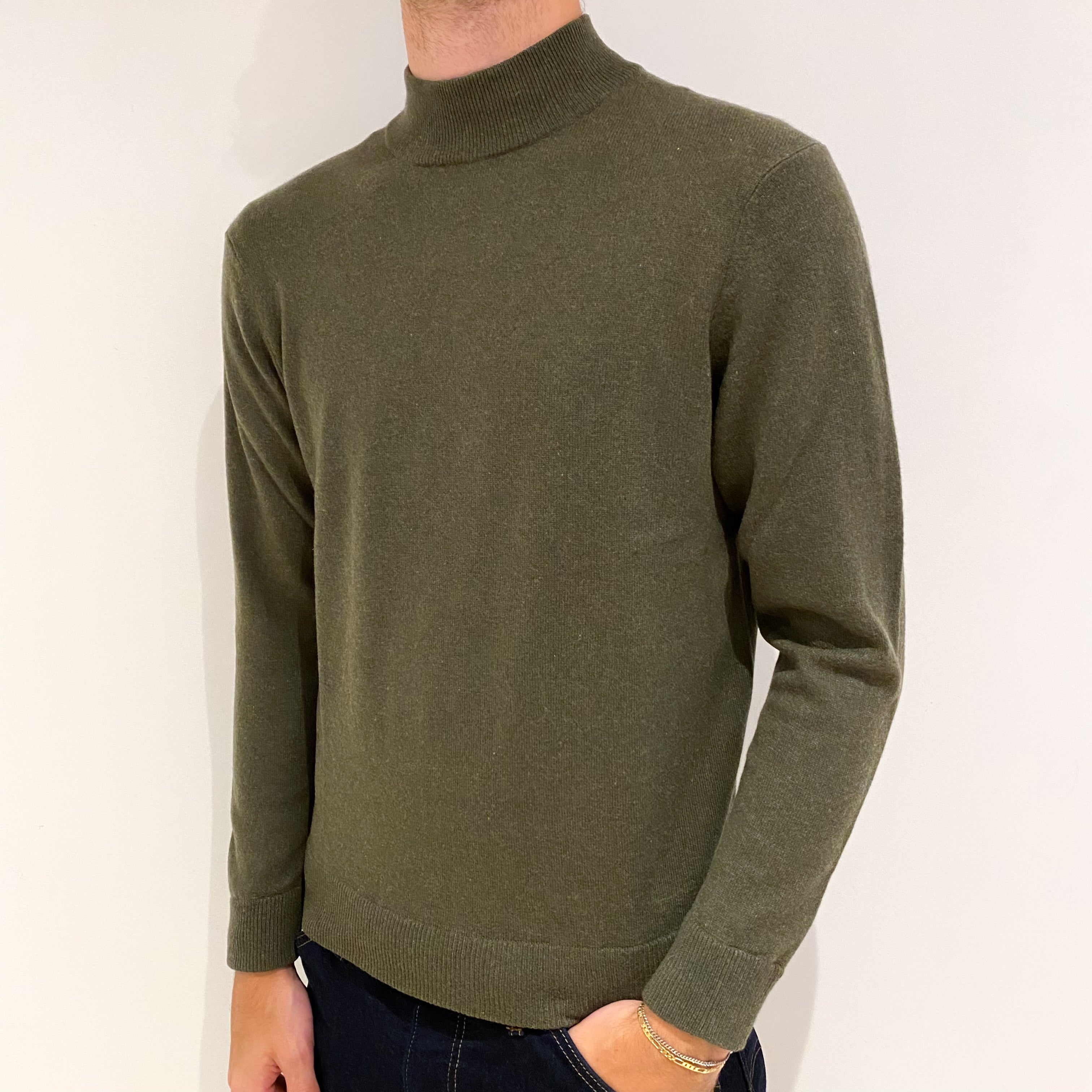 Men's Khaki Green Cashmere Turtle Neck Jumper Medium