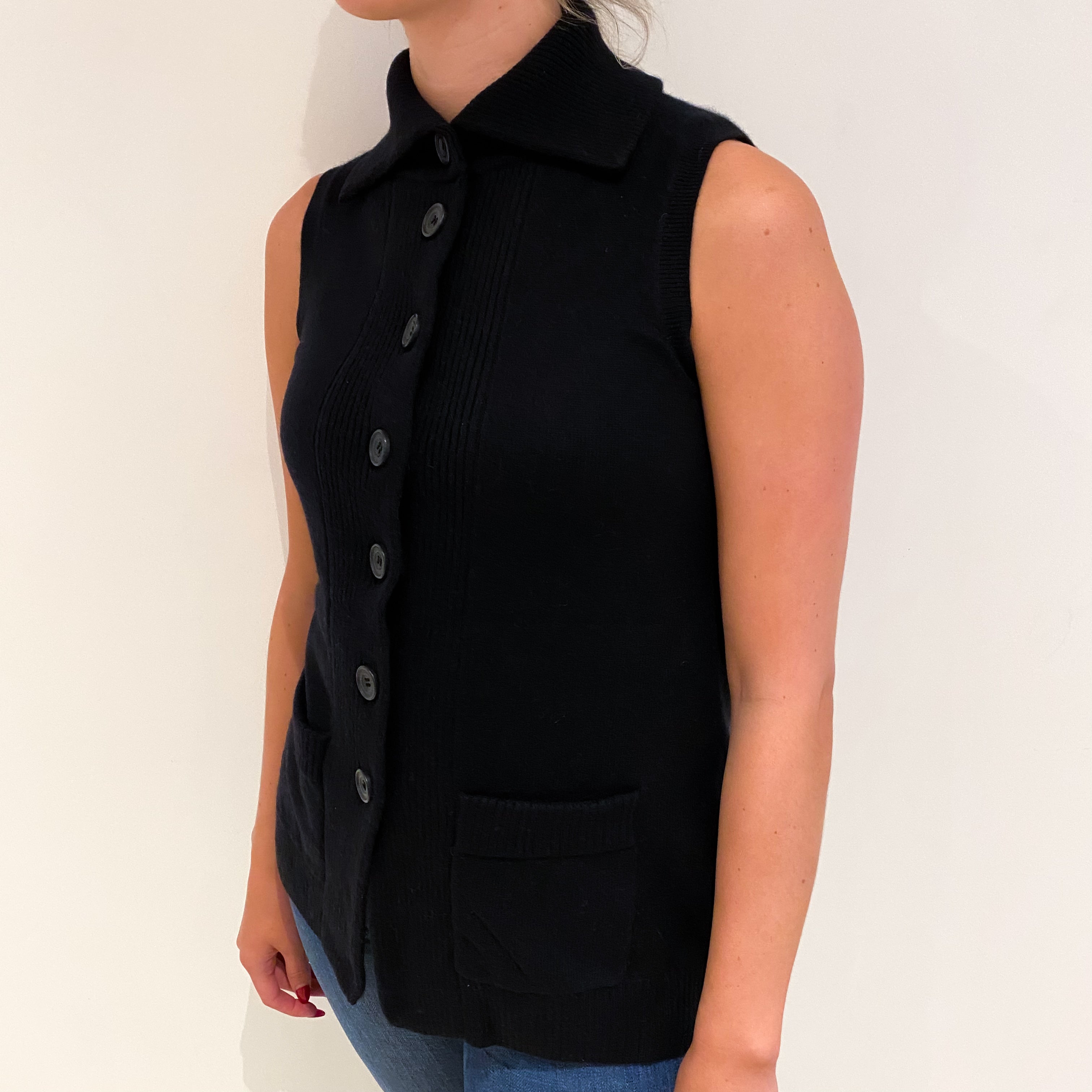 Black Cashmere Sleeveless Collared Gilet Small