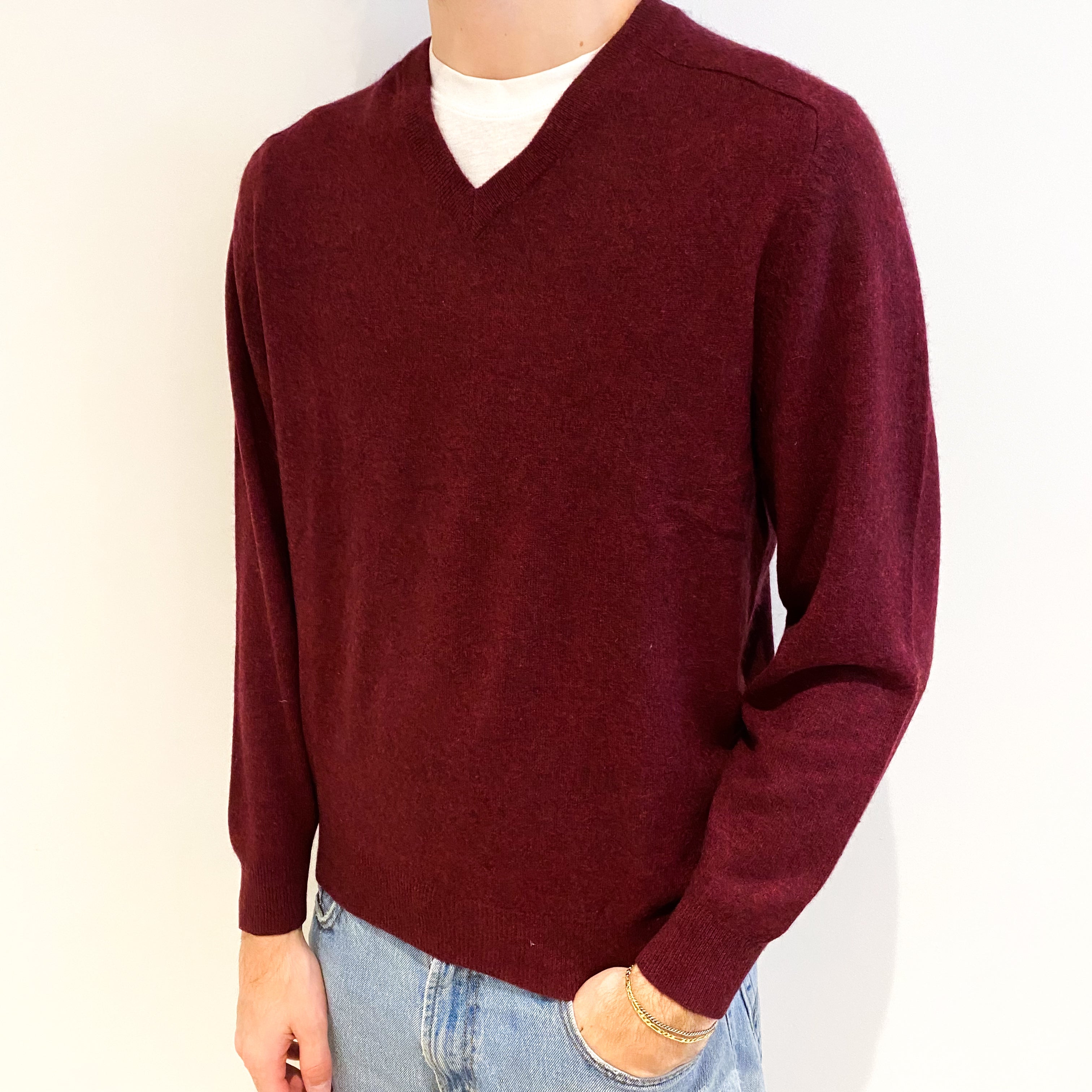 Men's Burgundy Red Cashmere V Neck Jumper Large
