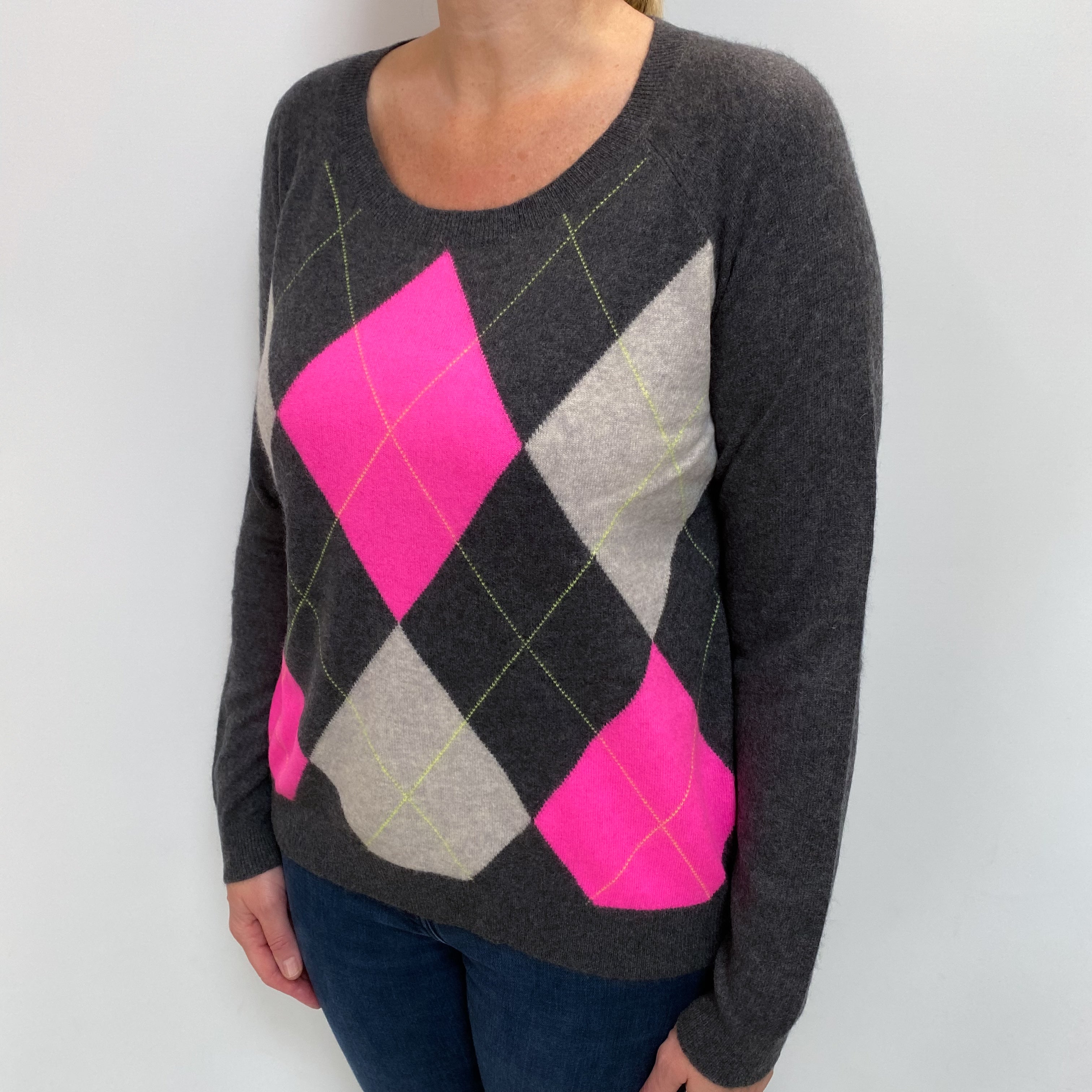Charcoal and Pink Argyle Cashmere Crew Neck Jumper Large