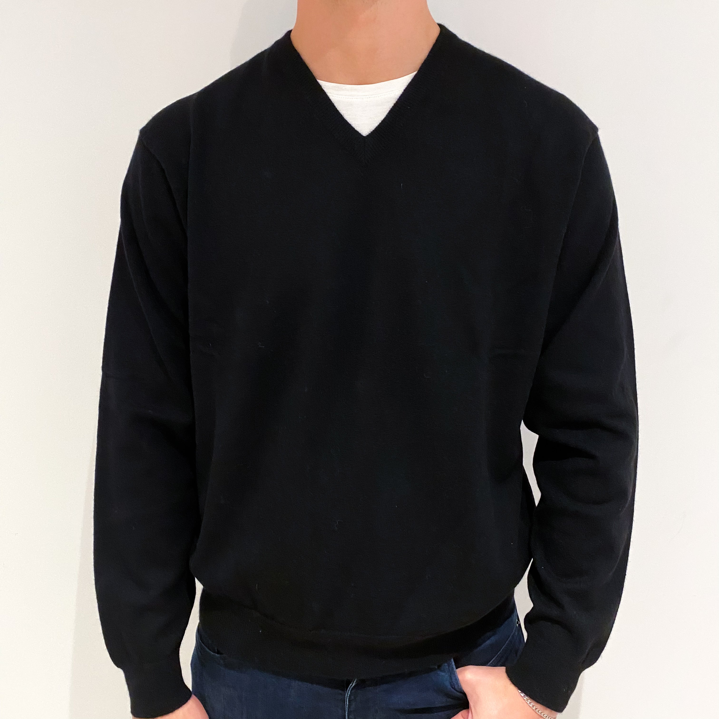 Men's Black Cashmere V-Neck Jumper Extra Extra Large