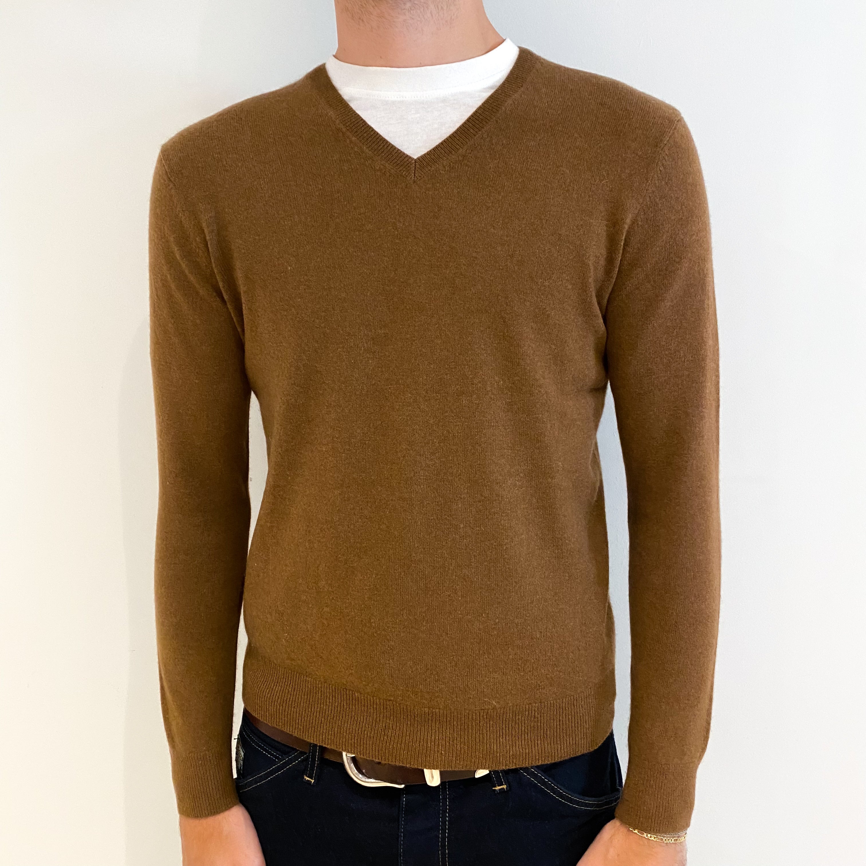 Men's Toffee Brown Cashmere V-Neck Jumper Medium